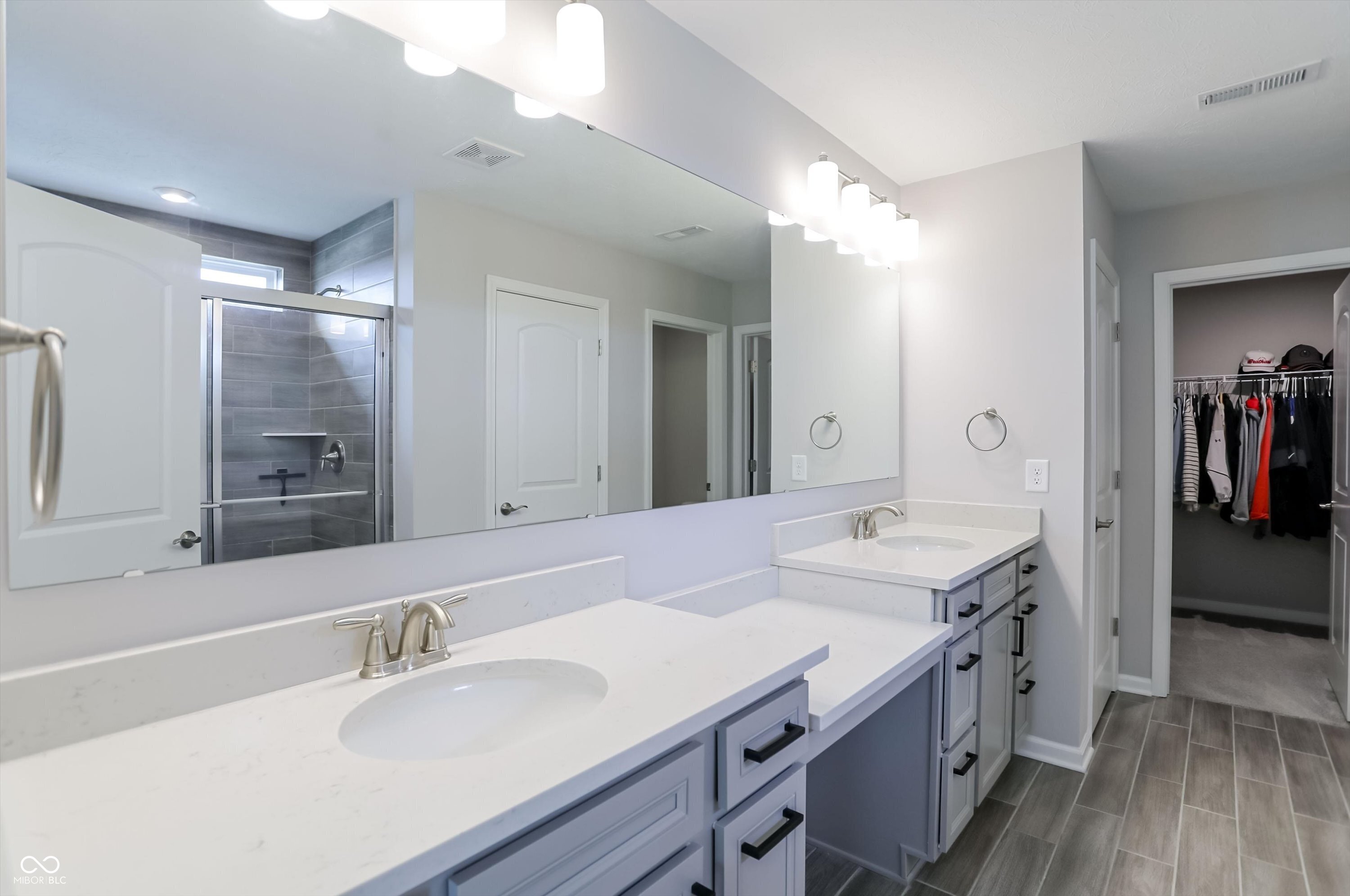 6807 Sable Point Drive