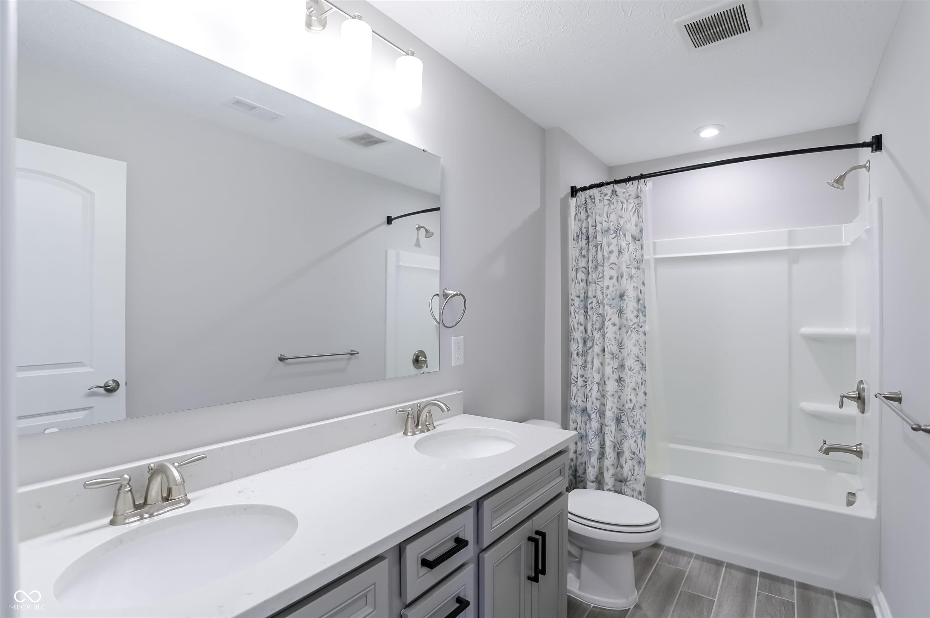 6807 Sable Point Drive