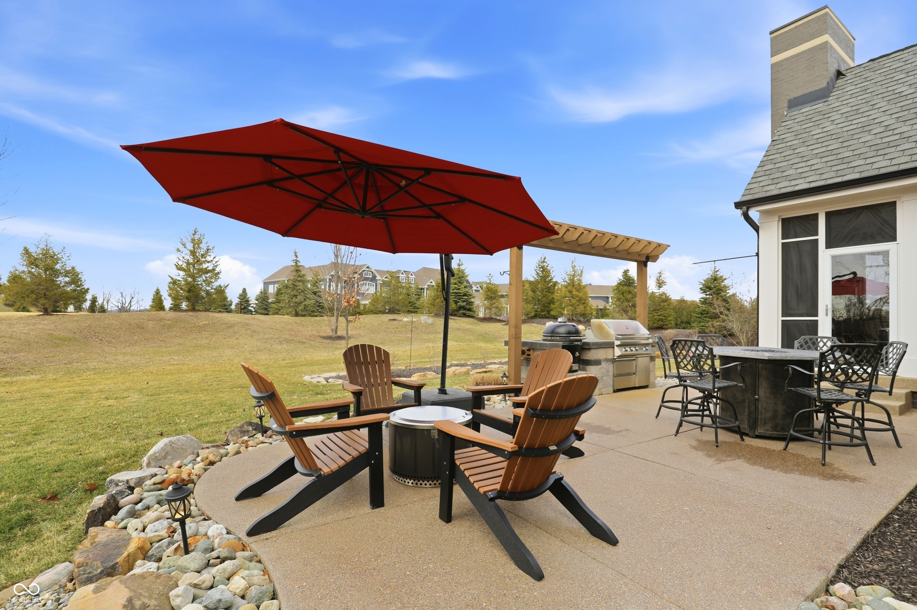 1096 Chatham Hills Boulevard