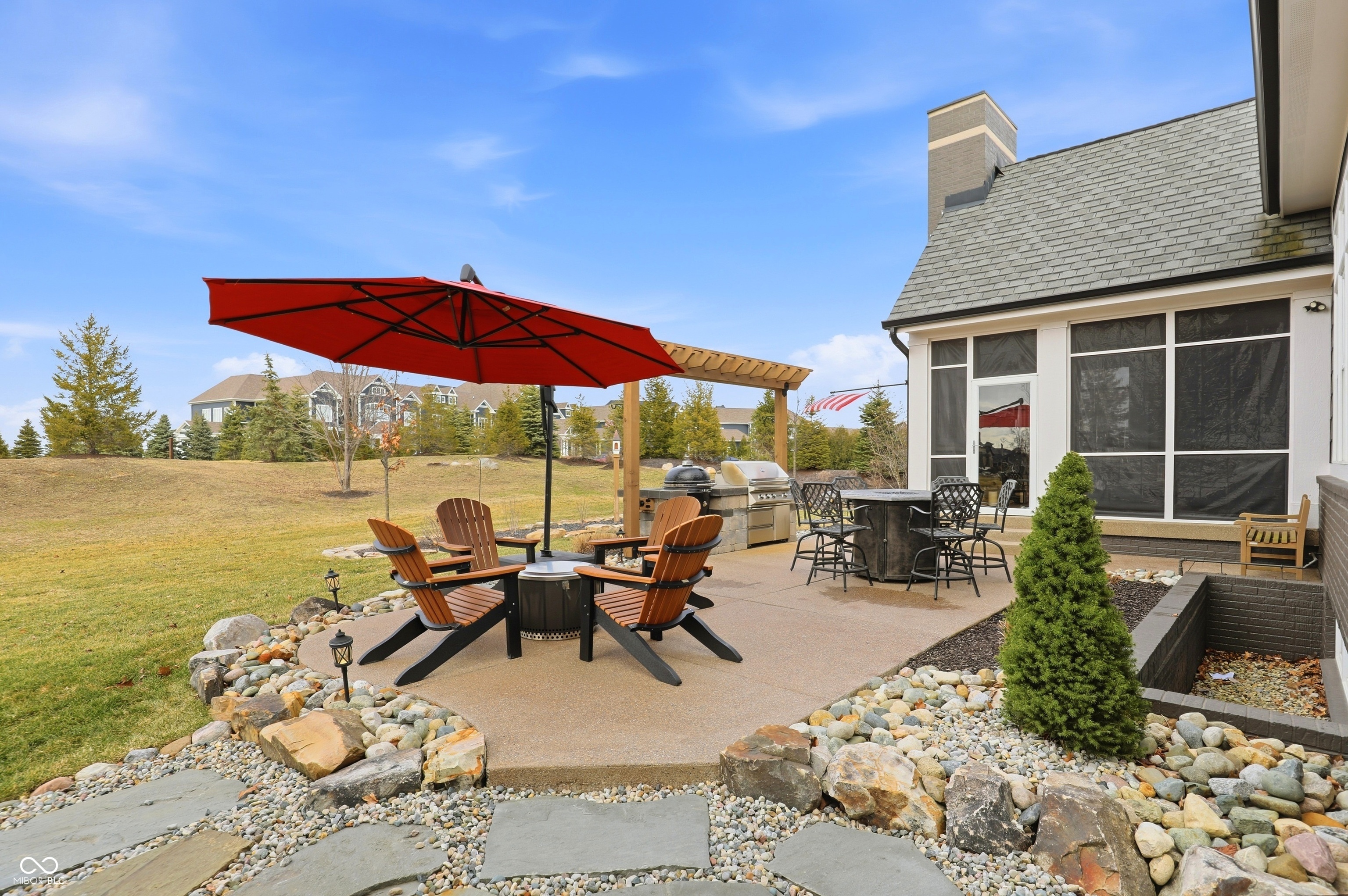 1096 Chatham Hills Boulevard