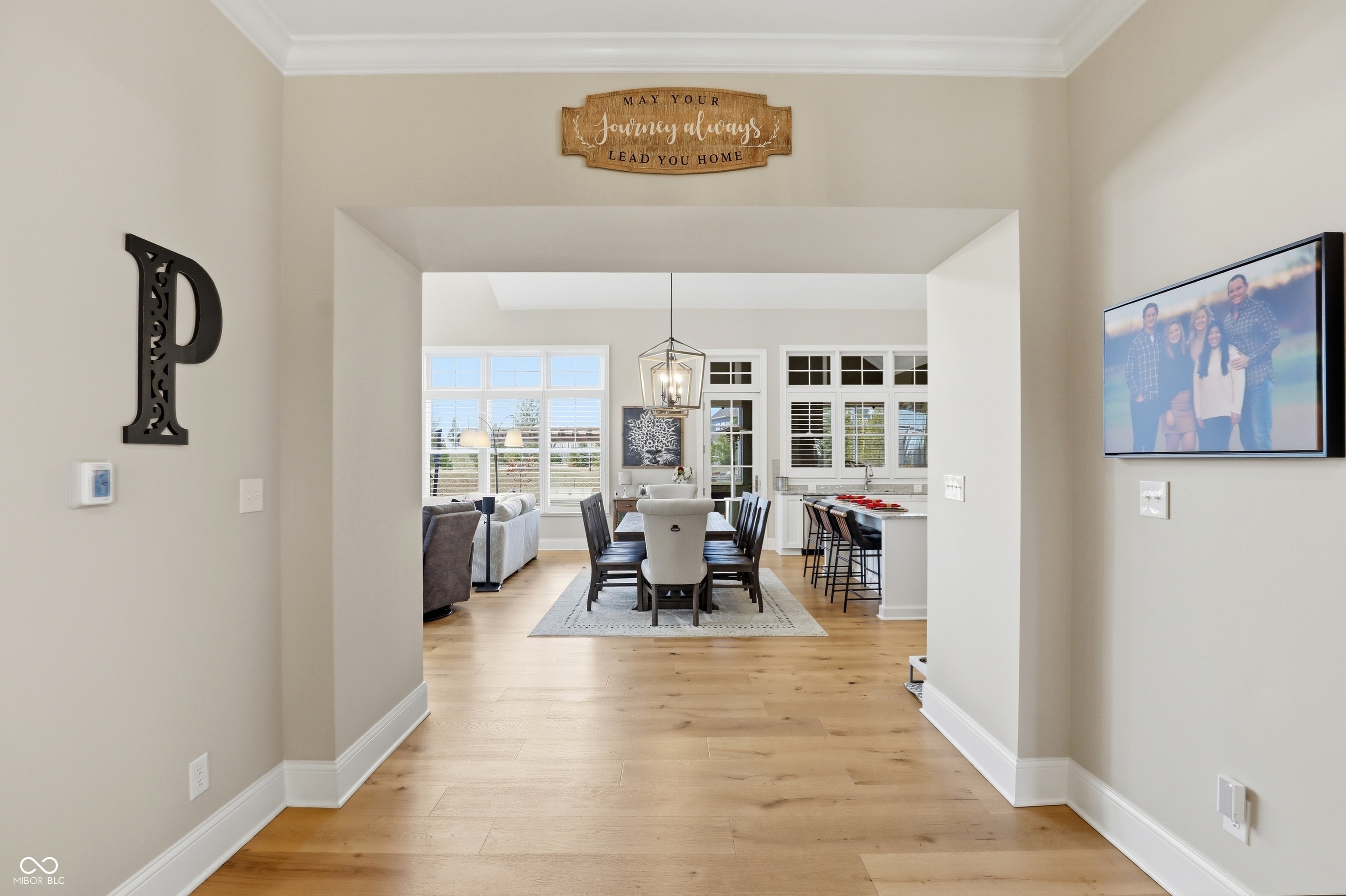 1096 Chatham Hills Boulevard