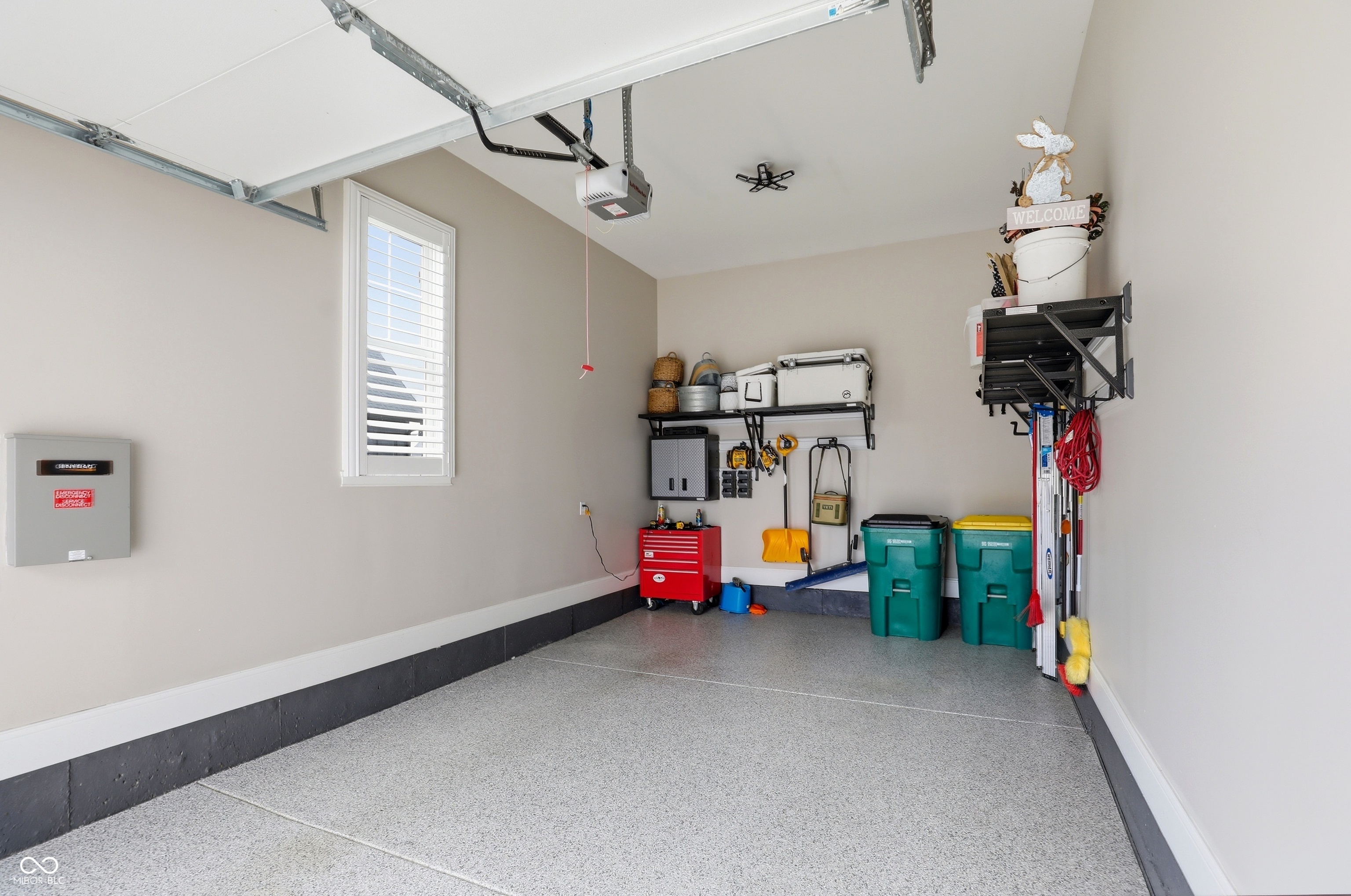 1096 Chatham Hills Boulevard