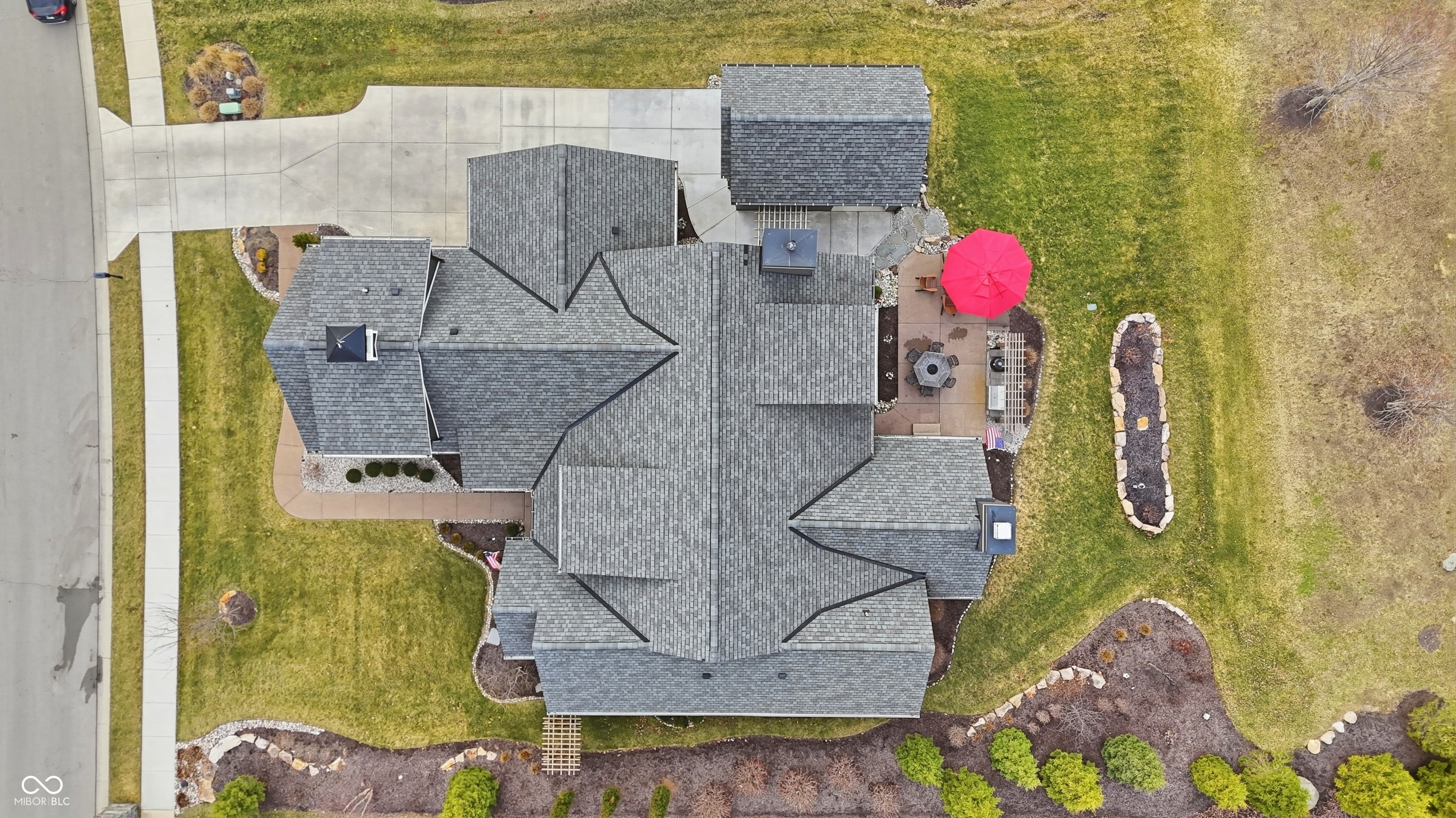 1096 Chatham Hills Boulevard