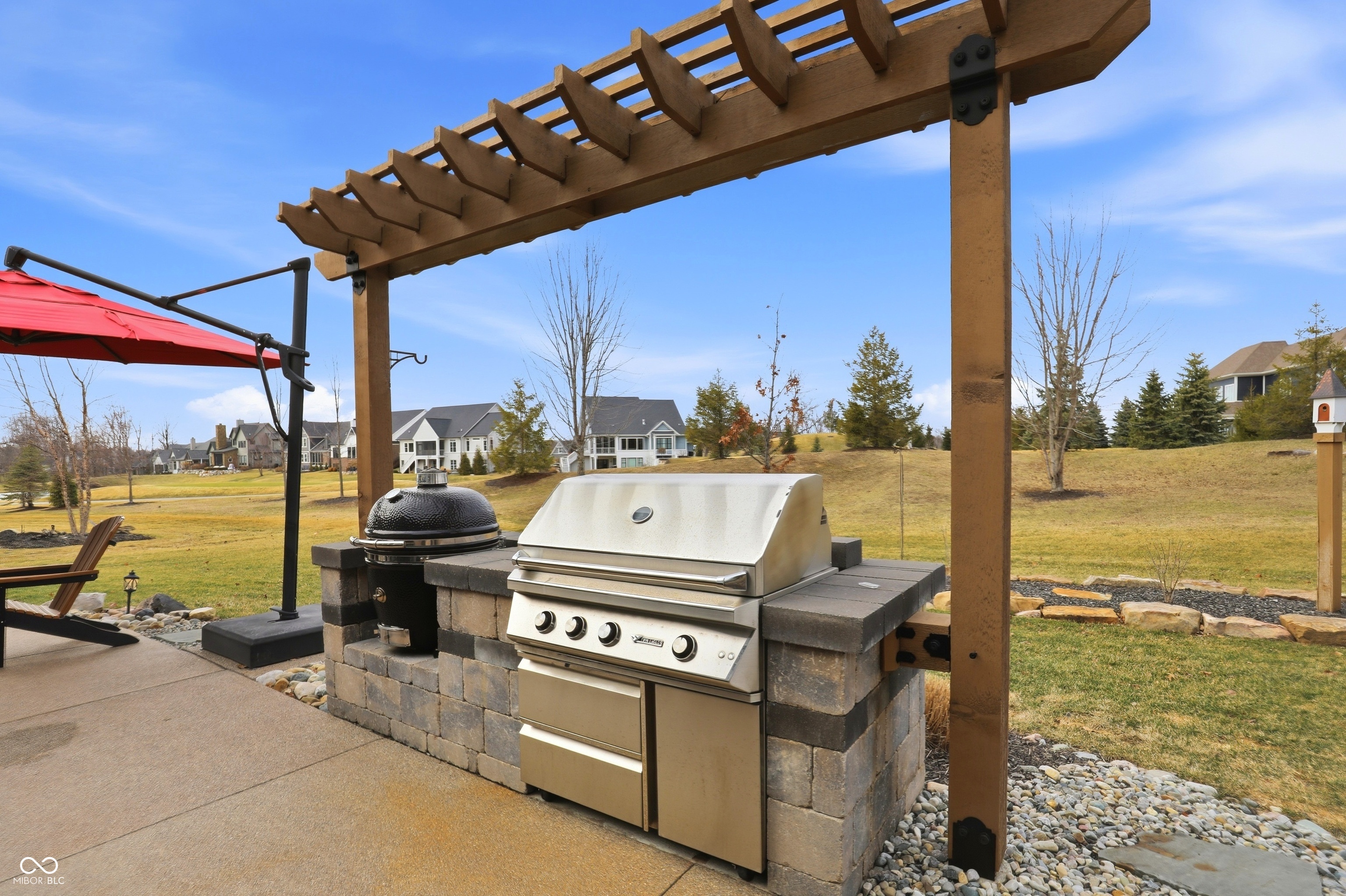 1096 Chatham Hills Boulevard