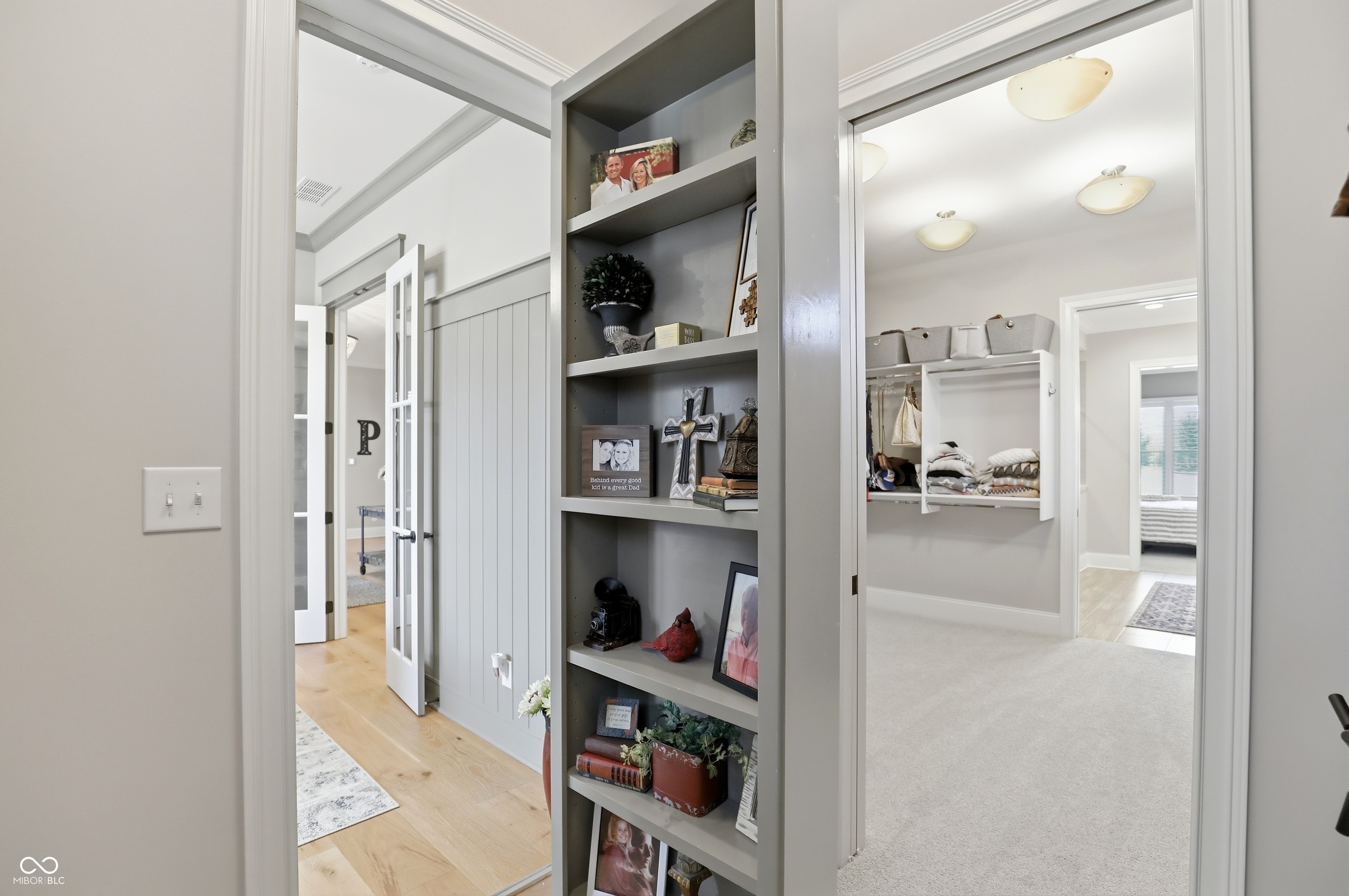 1096 Chatham Hills Boulevard