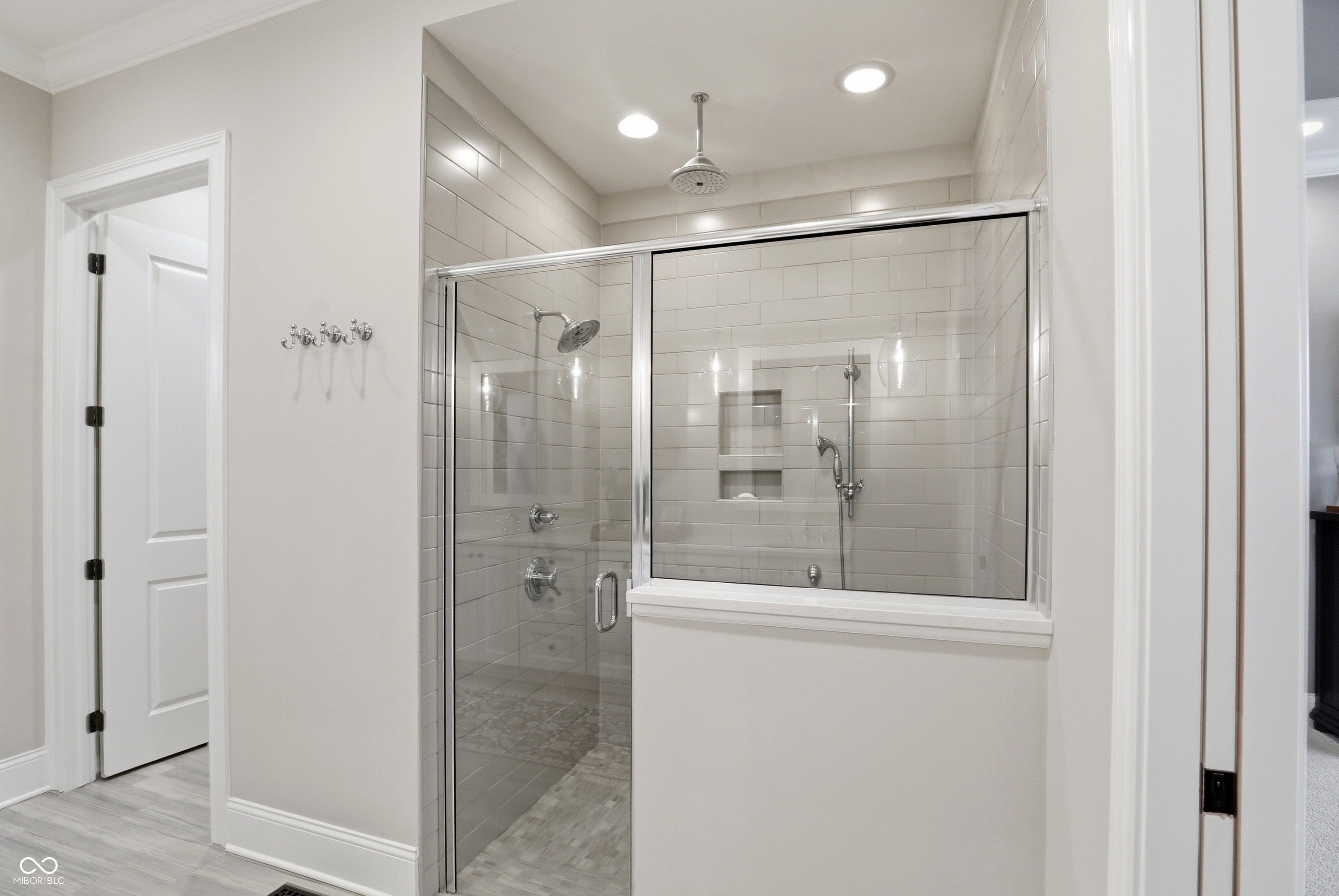 1096 Chatham Hills Boulevard