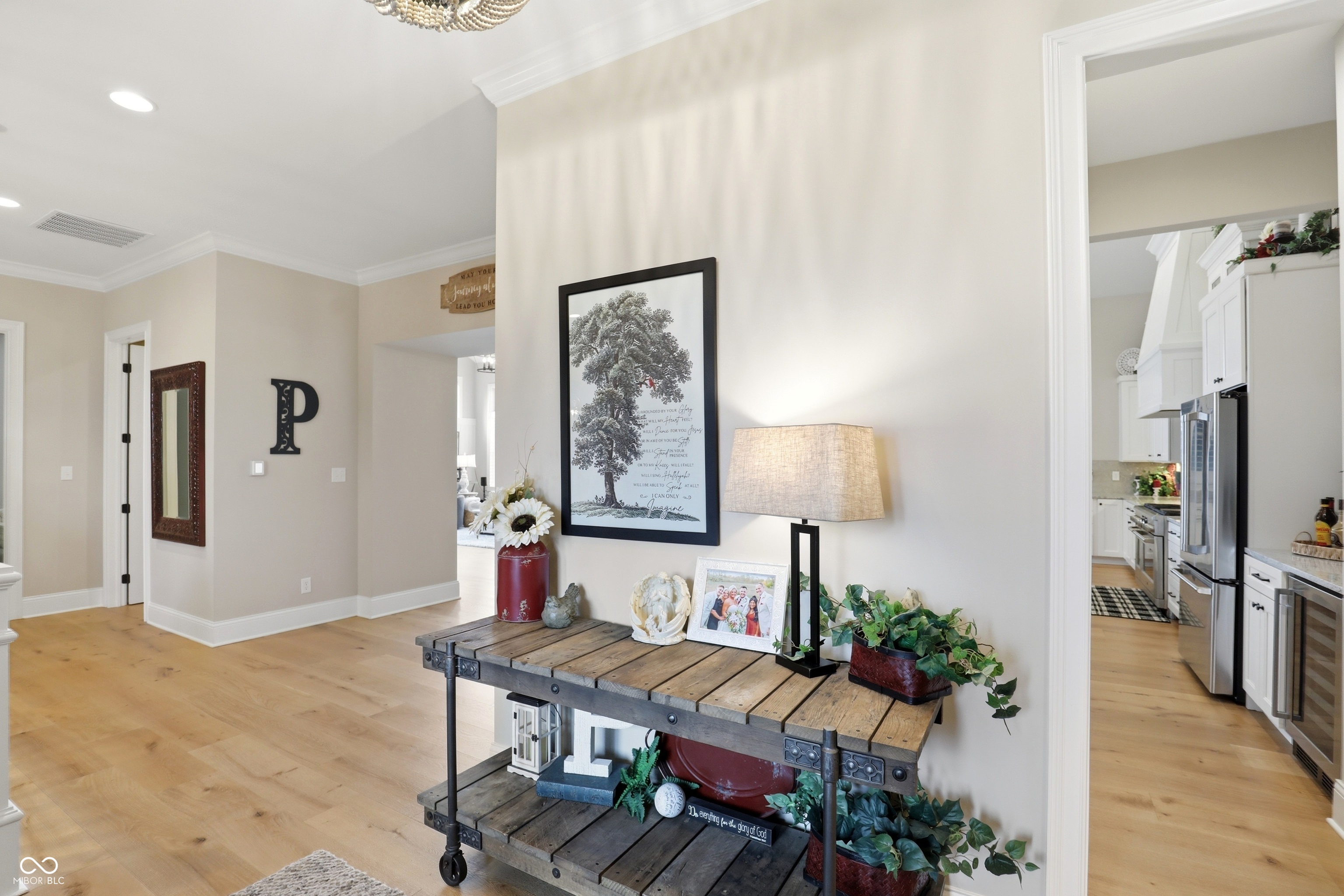 1096 Chatham Hills Boulevard