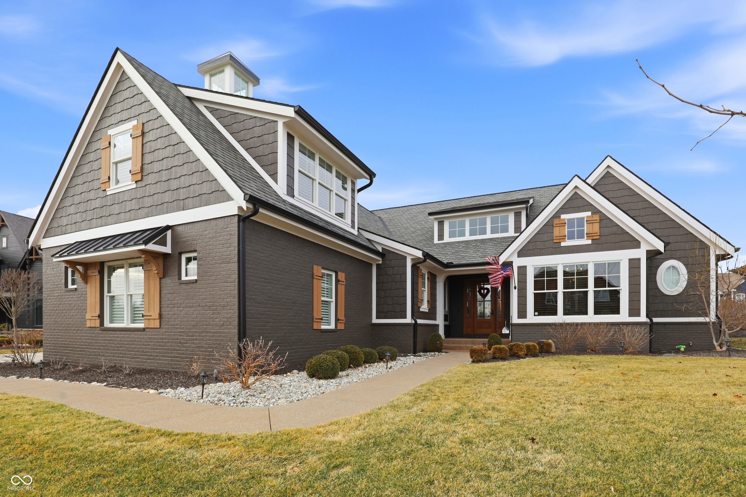 1096 Chatham Hills Boulevard