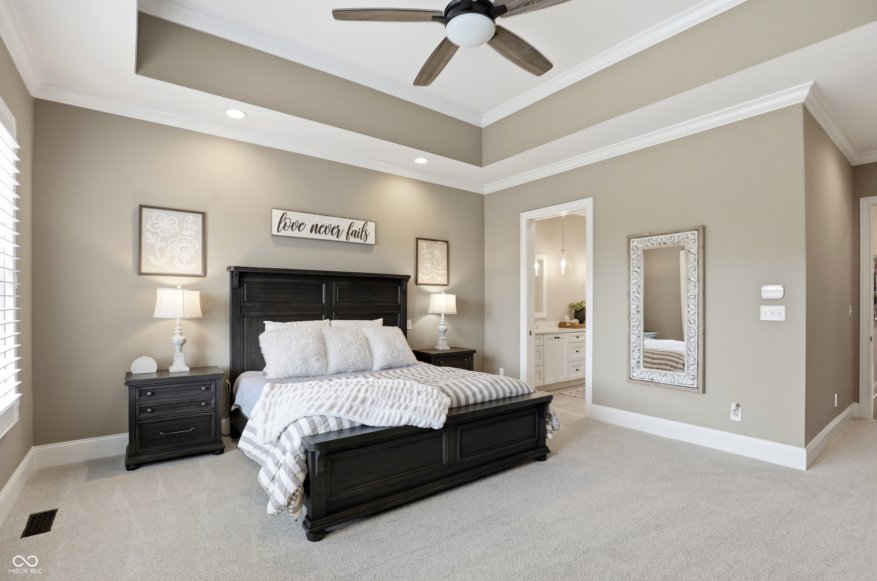 1096 Chatham Hills Boulevard