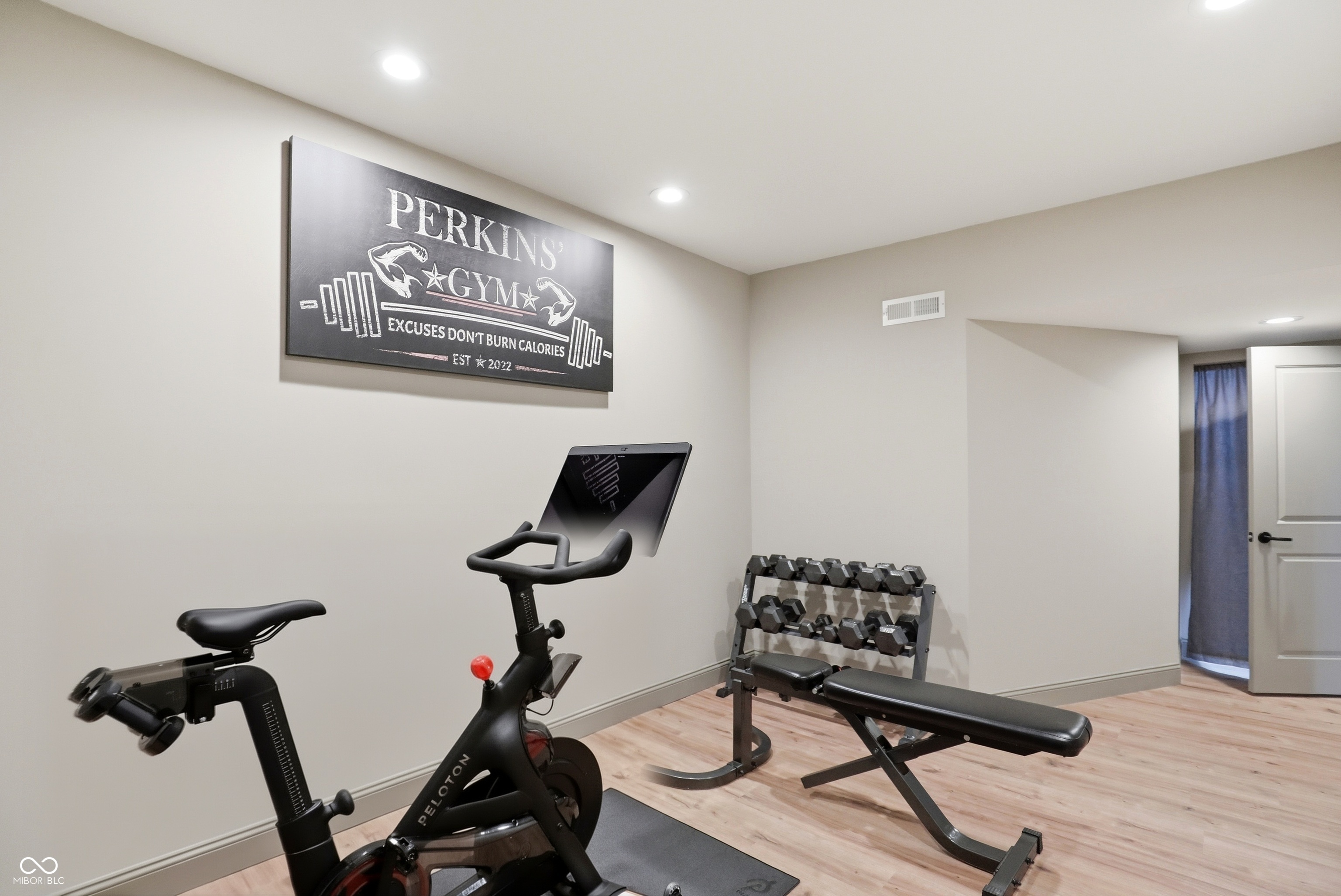 1096 Chatham Hills Boulevard