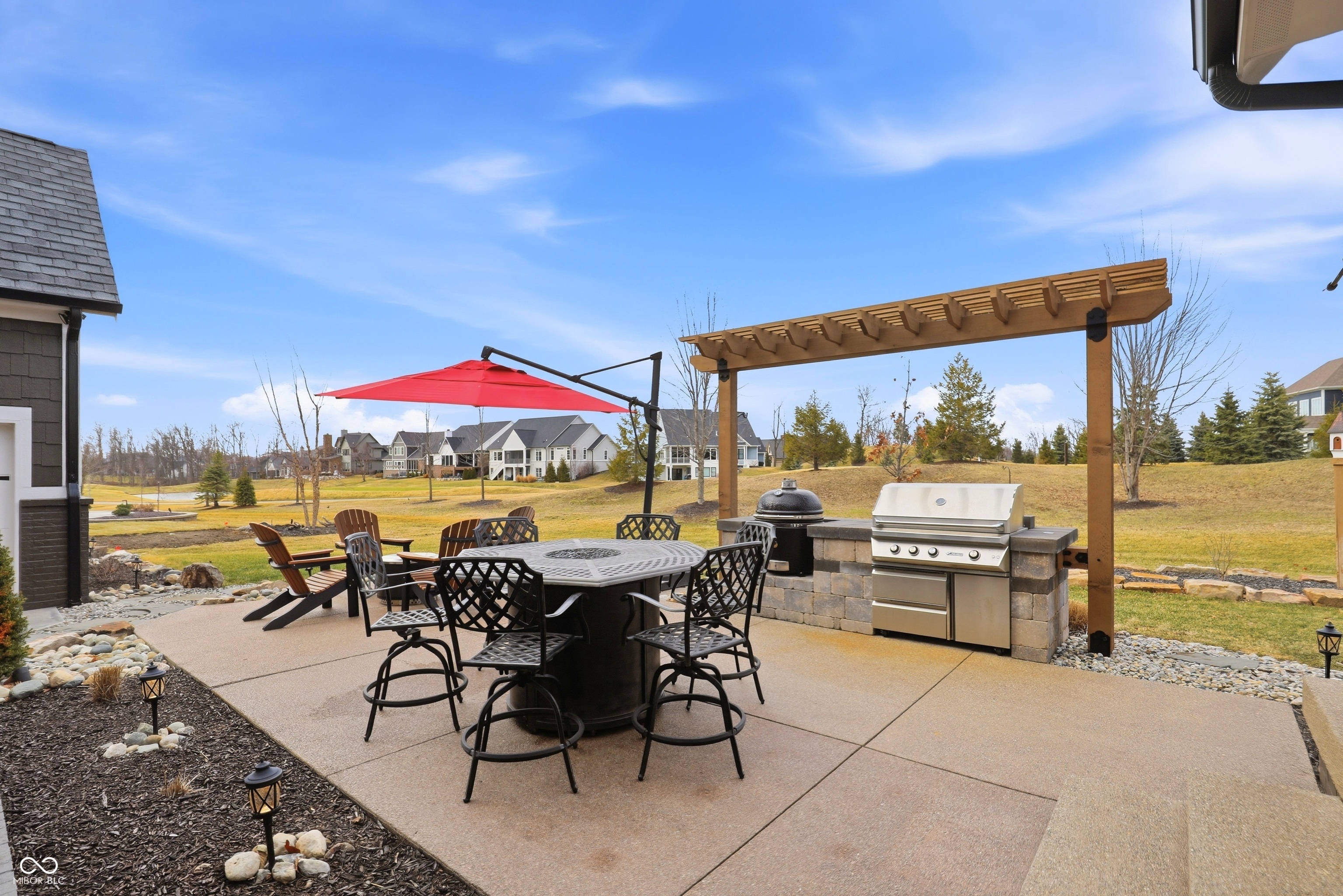 1096 Chatham Hills Boulevard