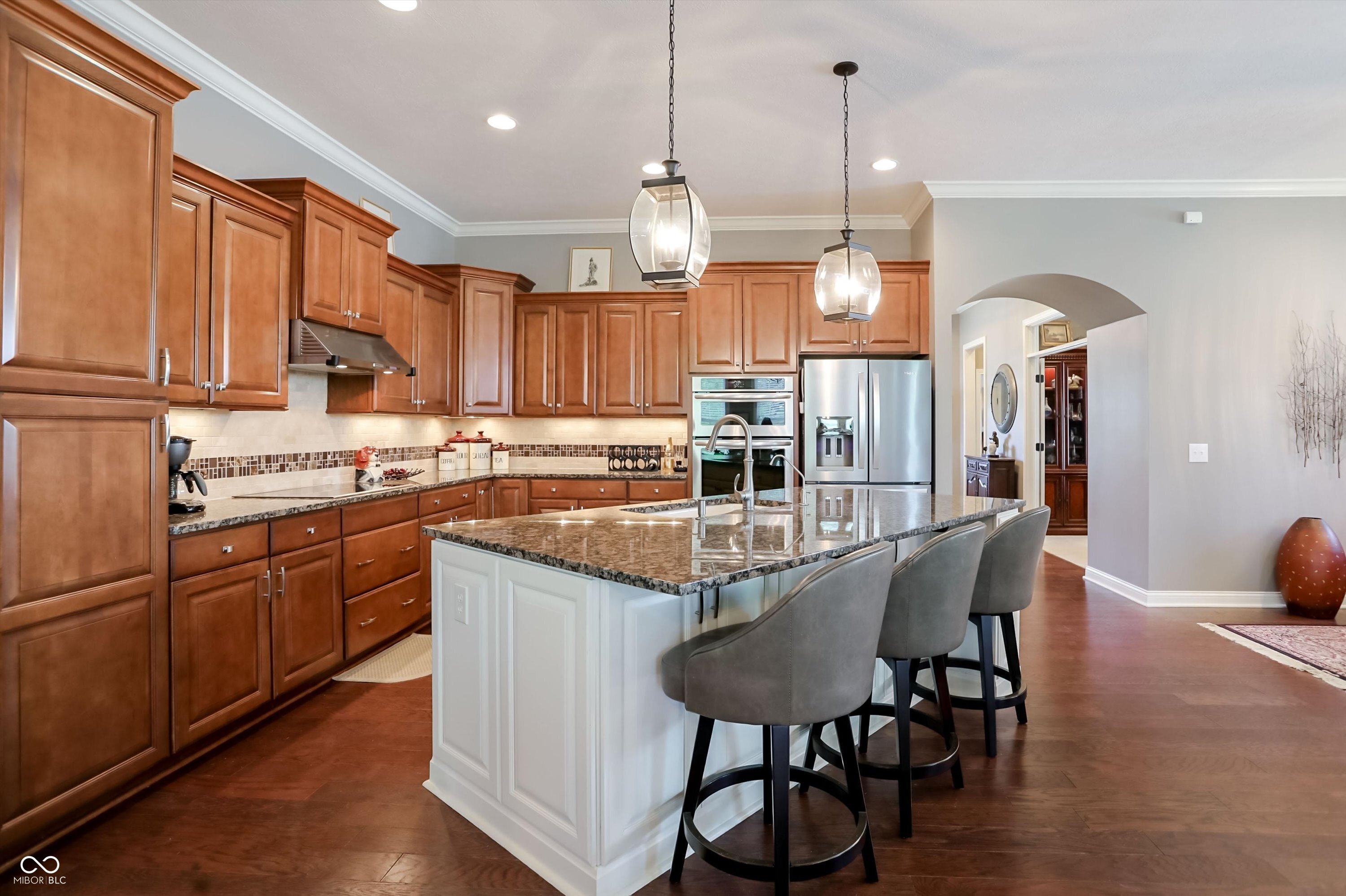 15633 Bethpage Trail