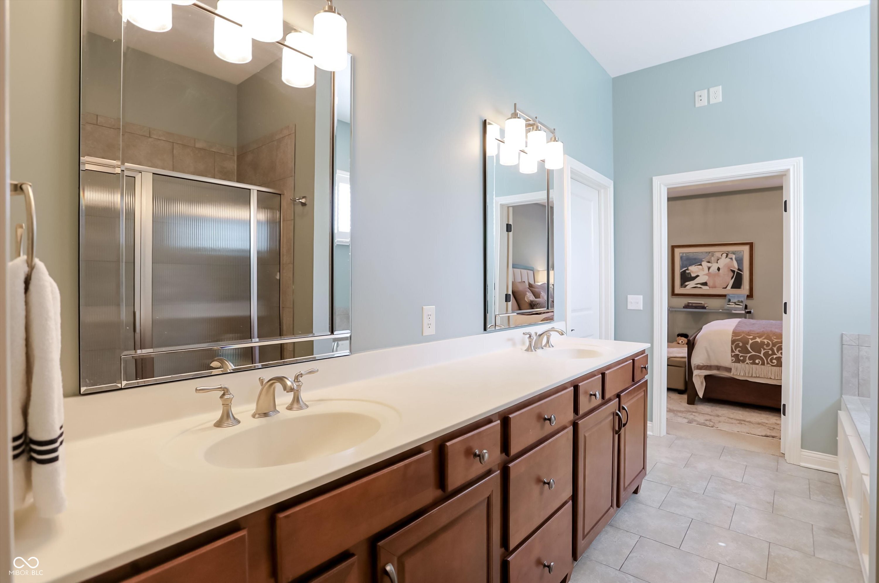 15633 Bethpage Trail