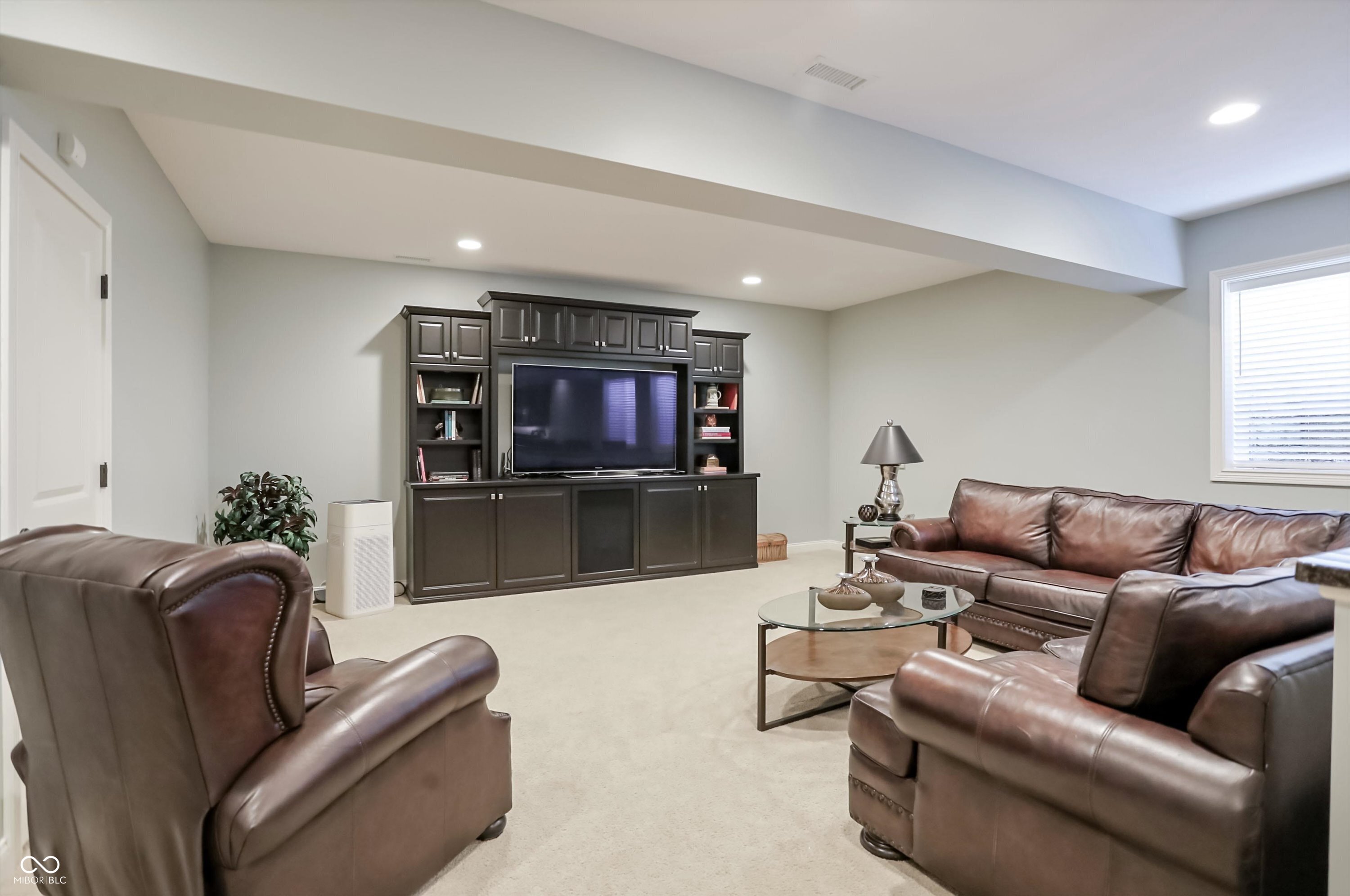 15633 Bethpage Trail
