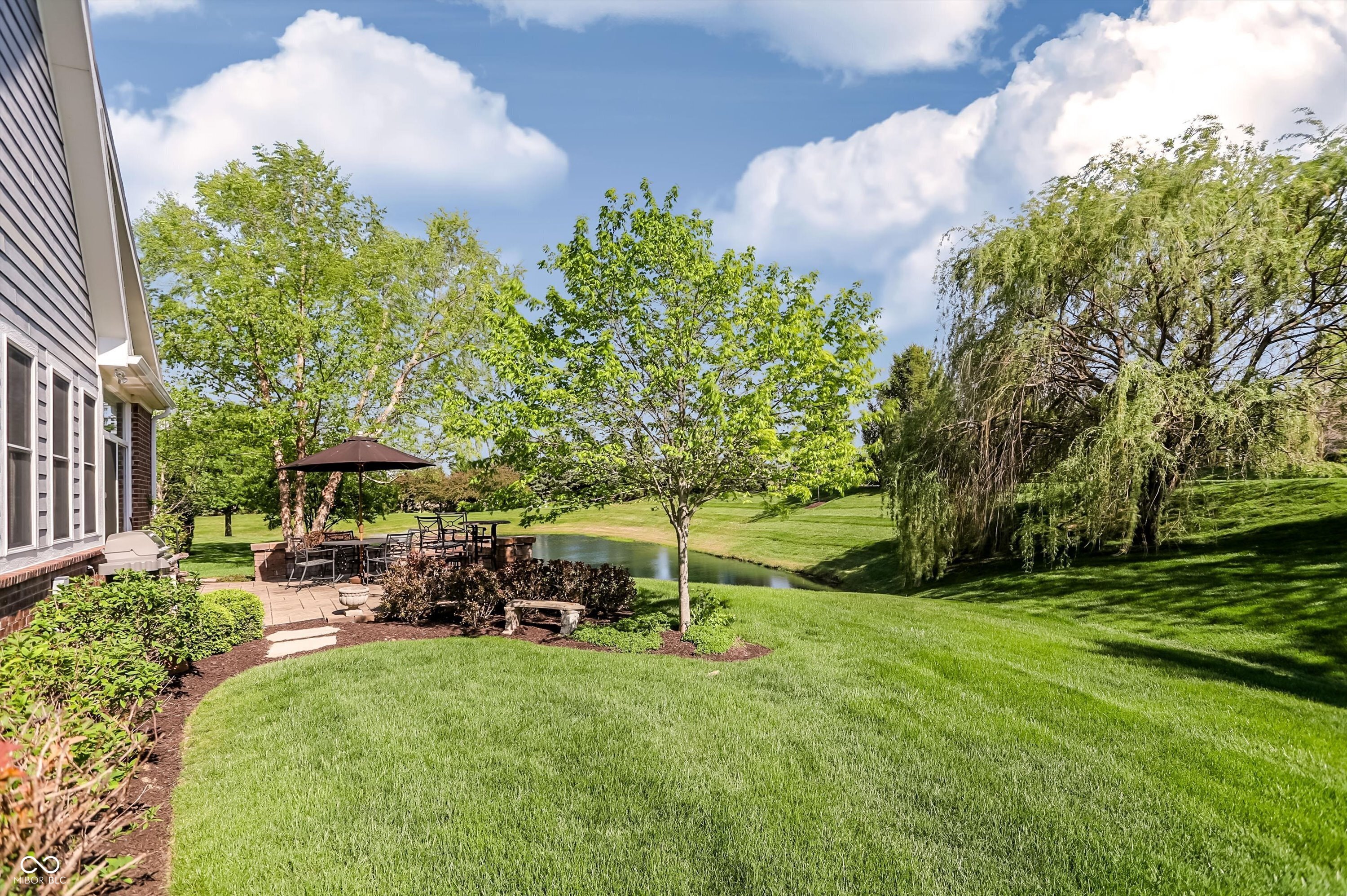 15633 Bethpage Trail