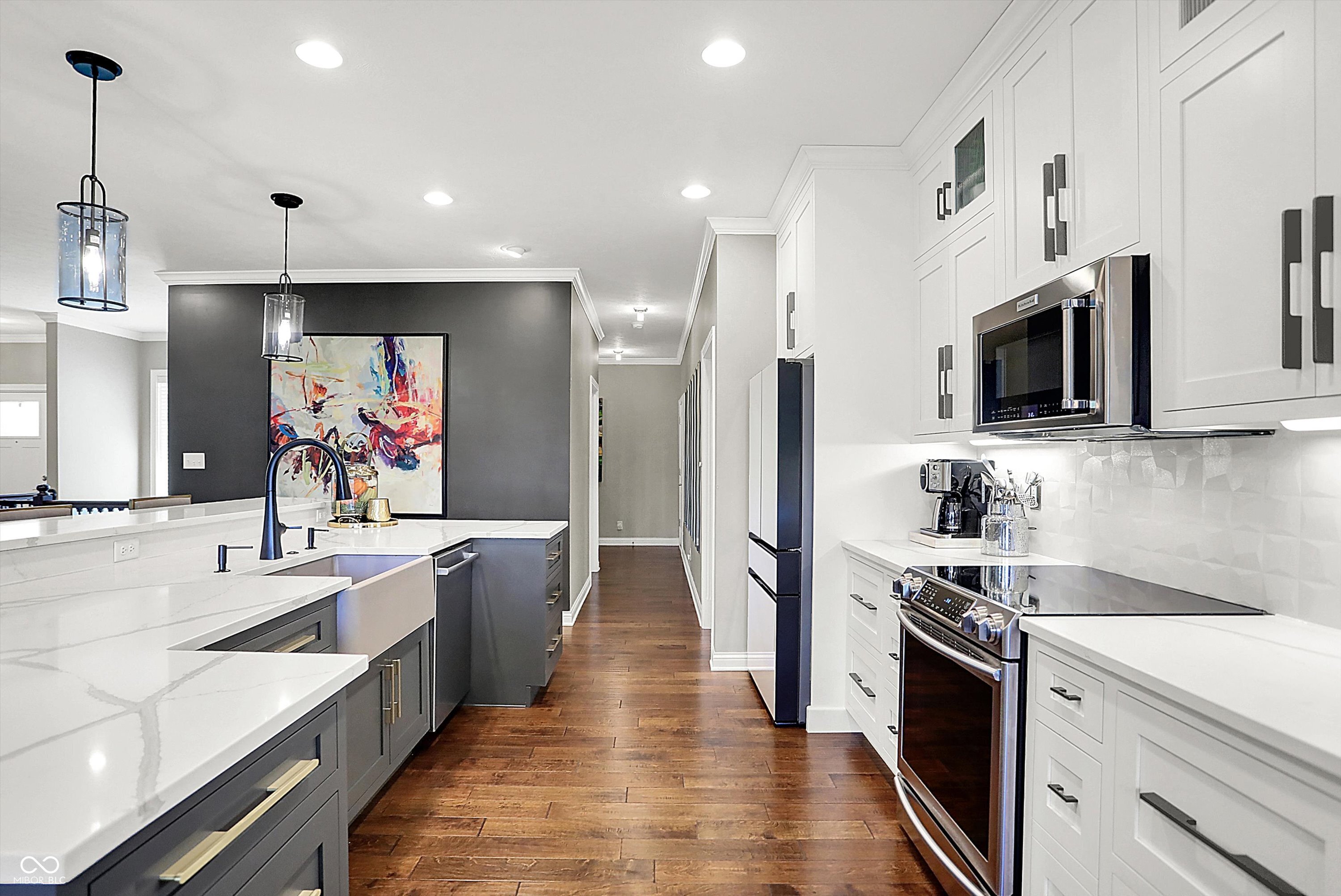 15715 Market Center Drive