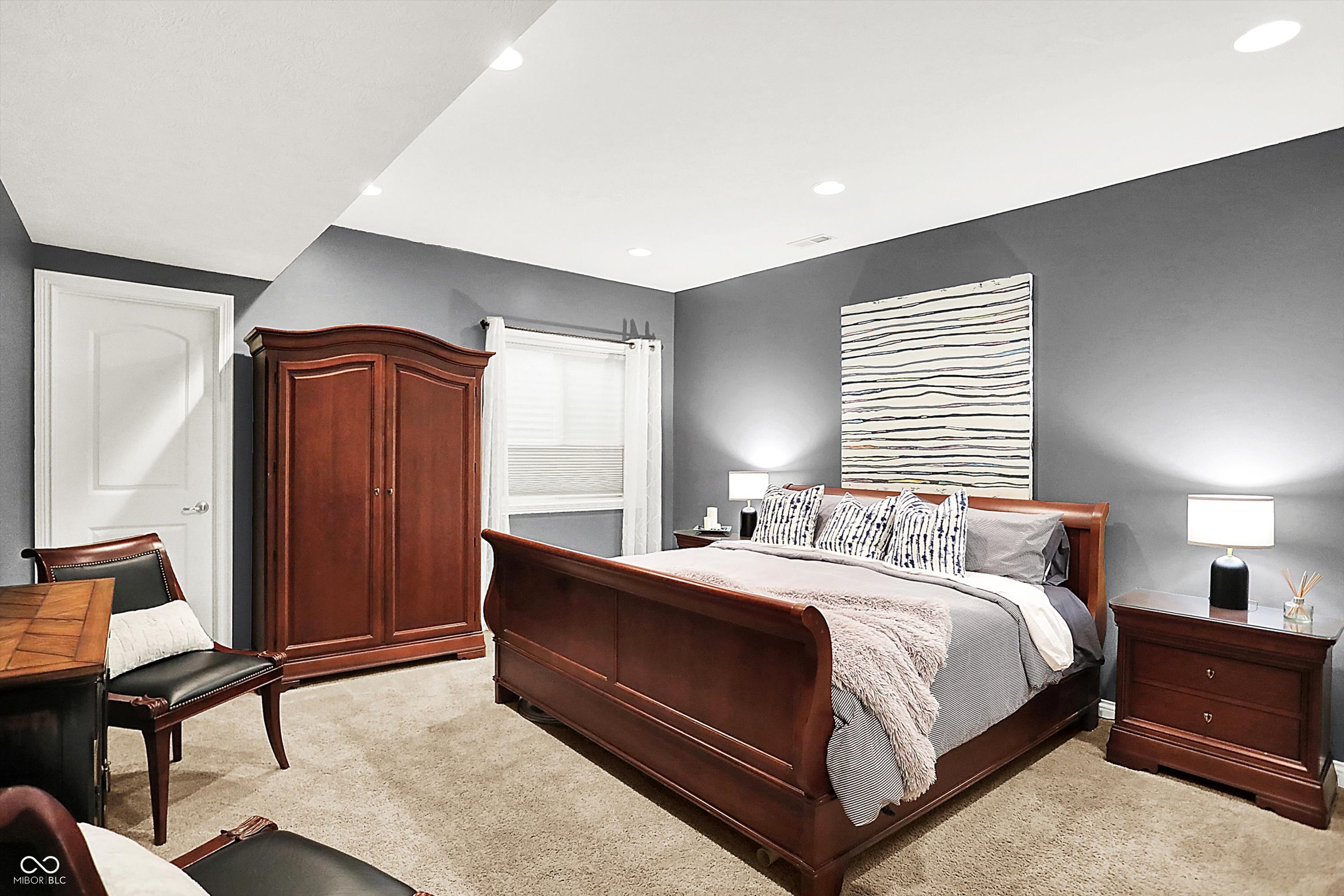 15715 Market Center Drive