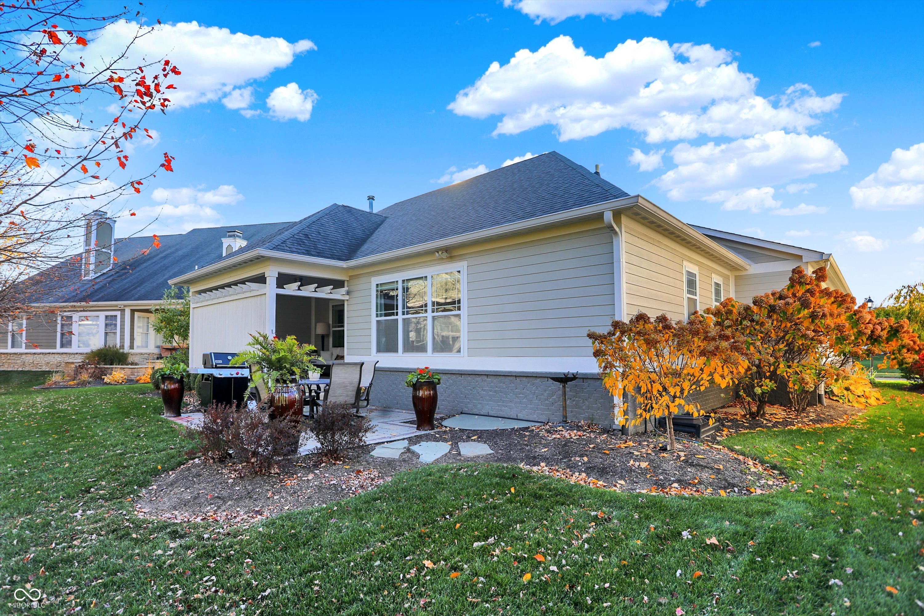 15715 Market Center Drive