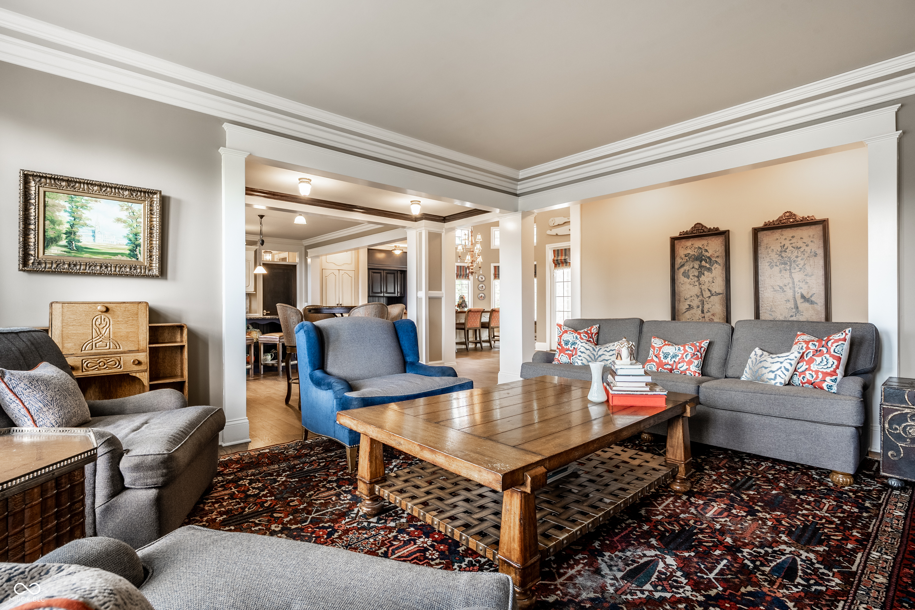 1089 Laurelwood