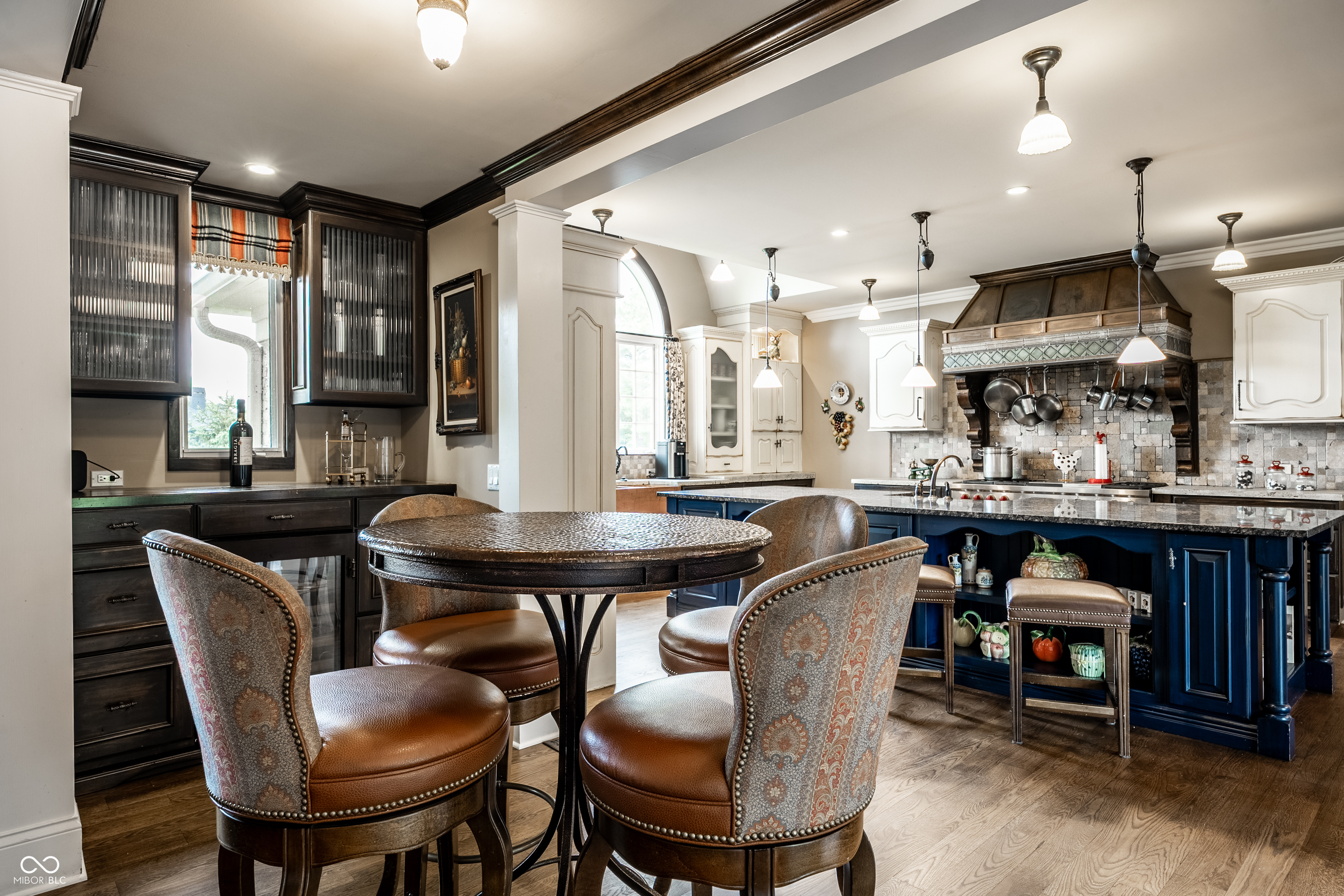1089 Laurelwood