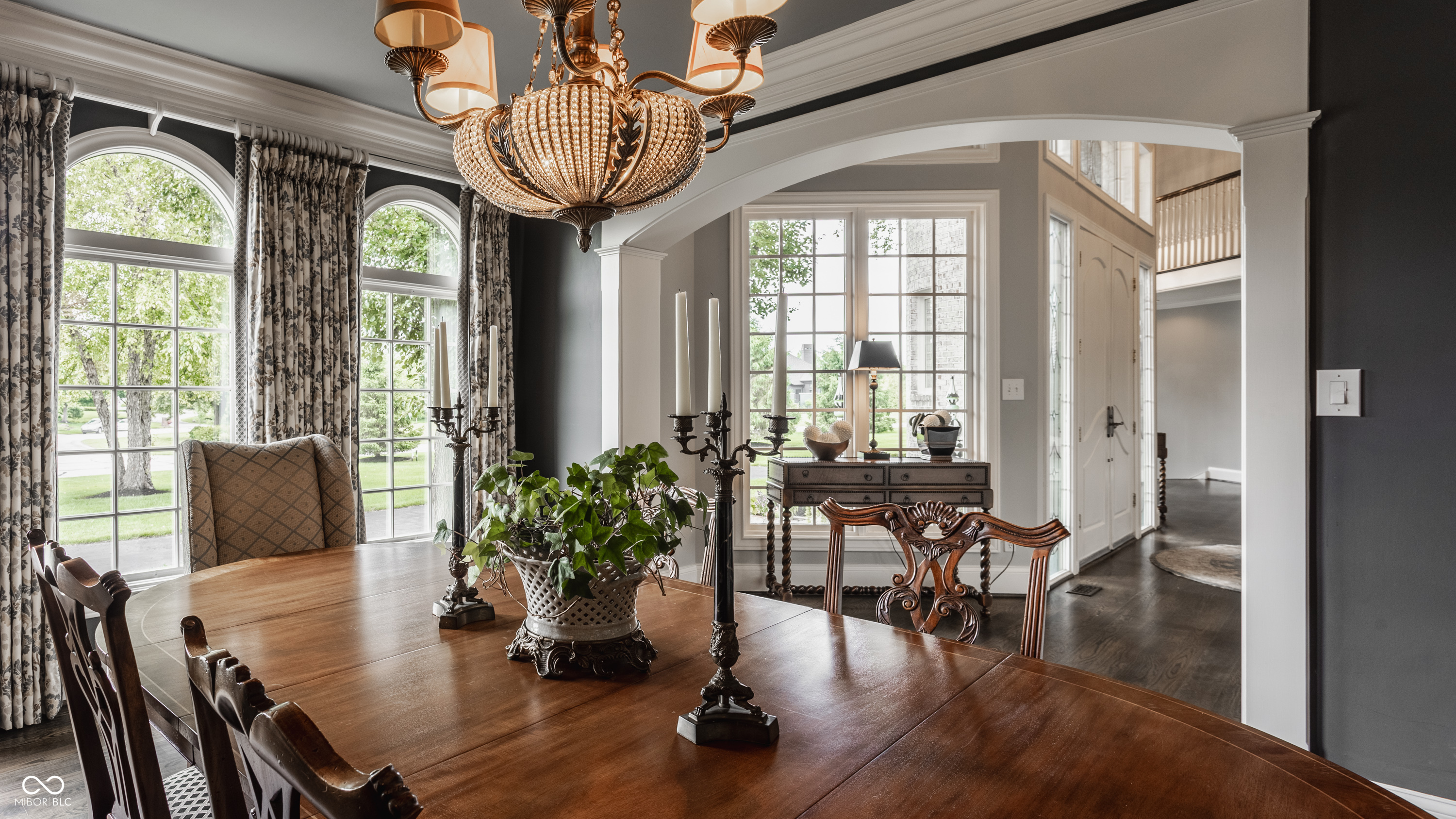 1089 Laurelwood