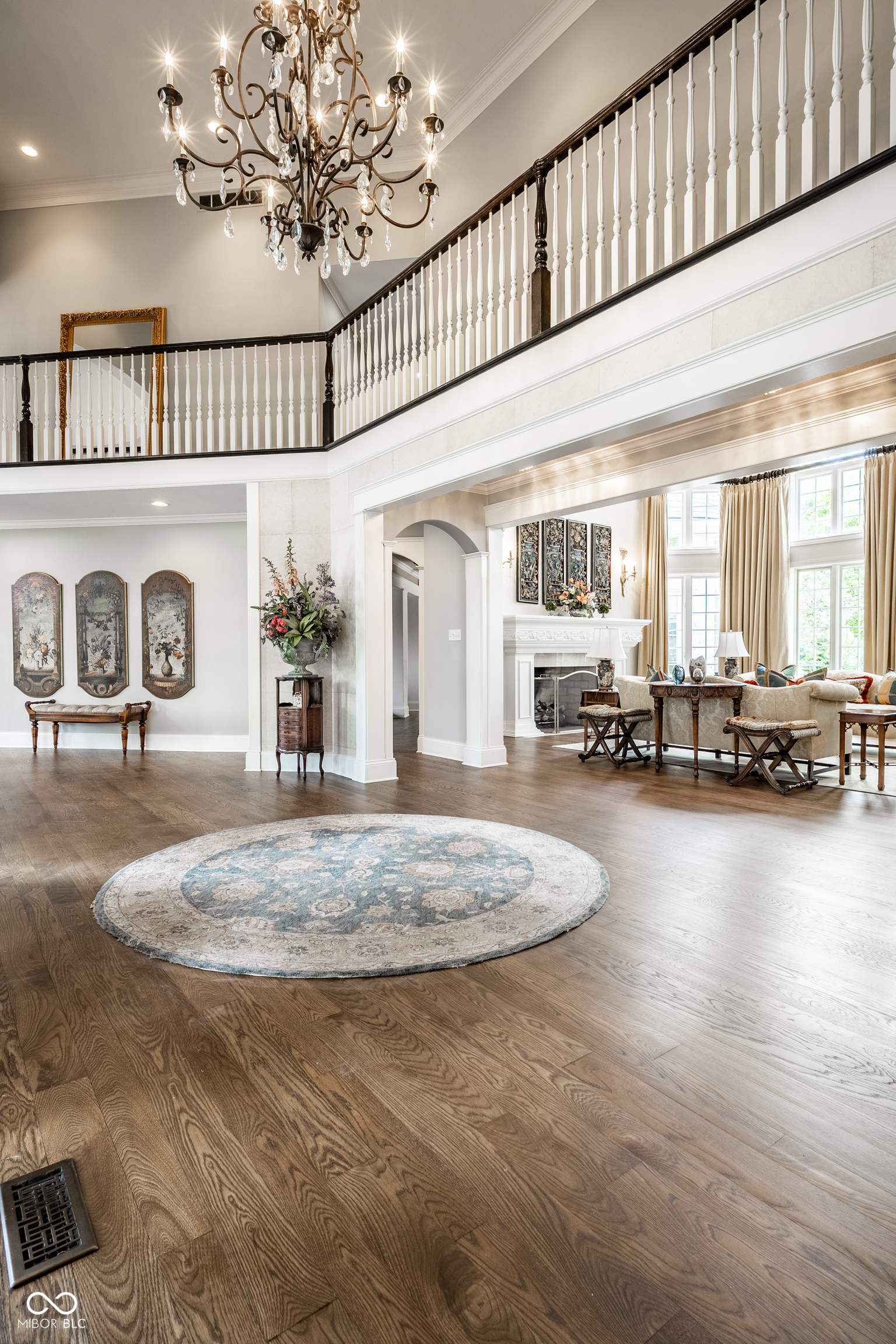 1089 Laurelwood