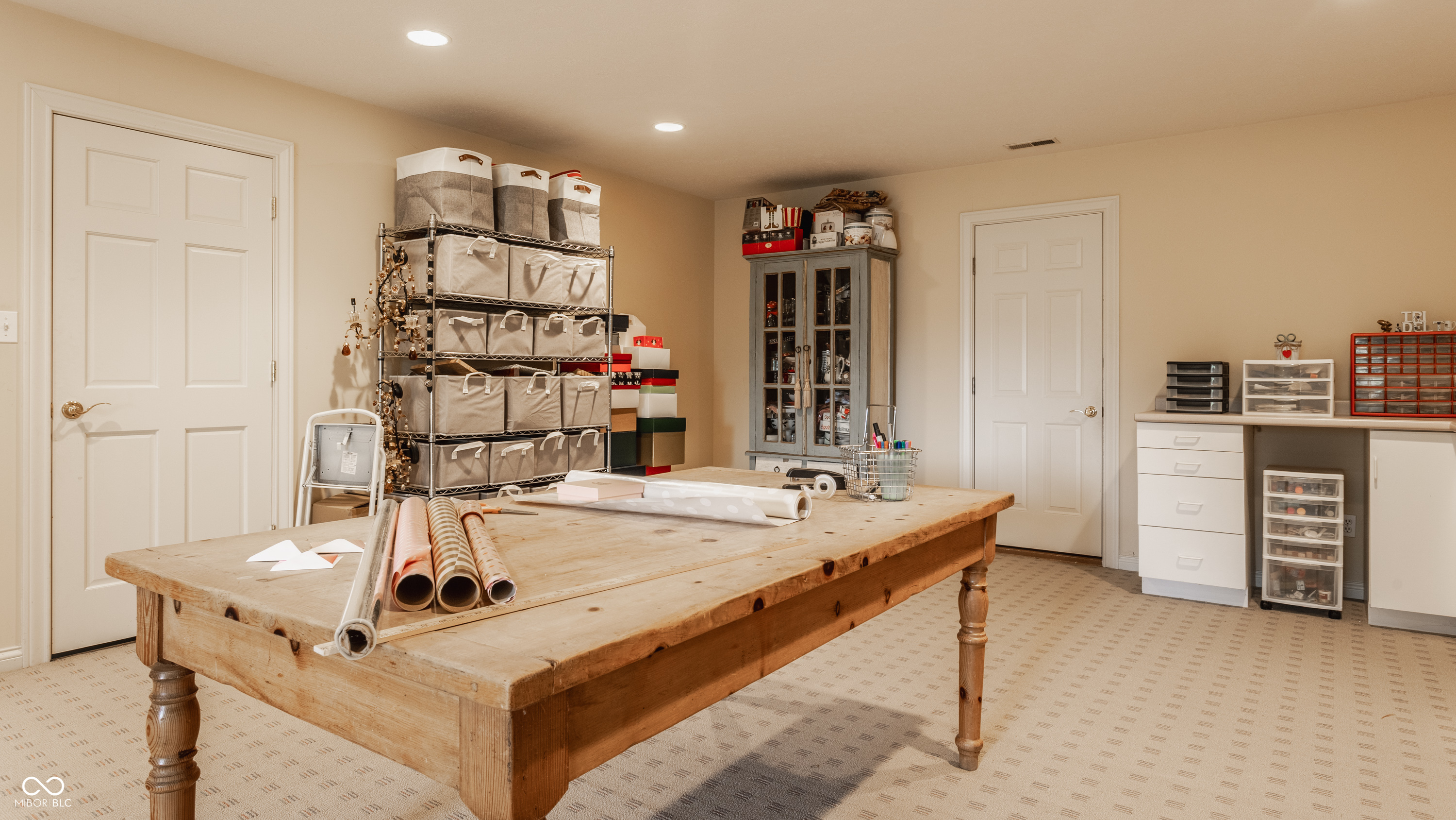 1089 Laurelwood