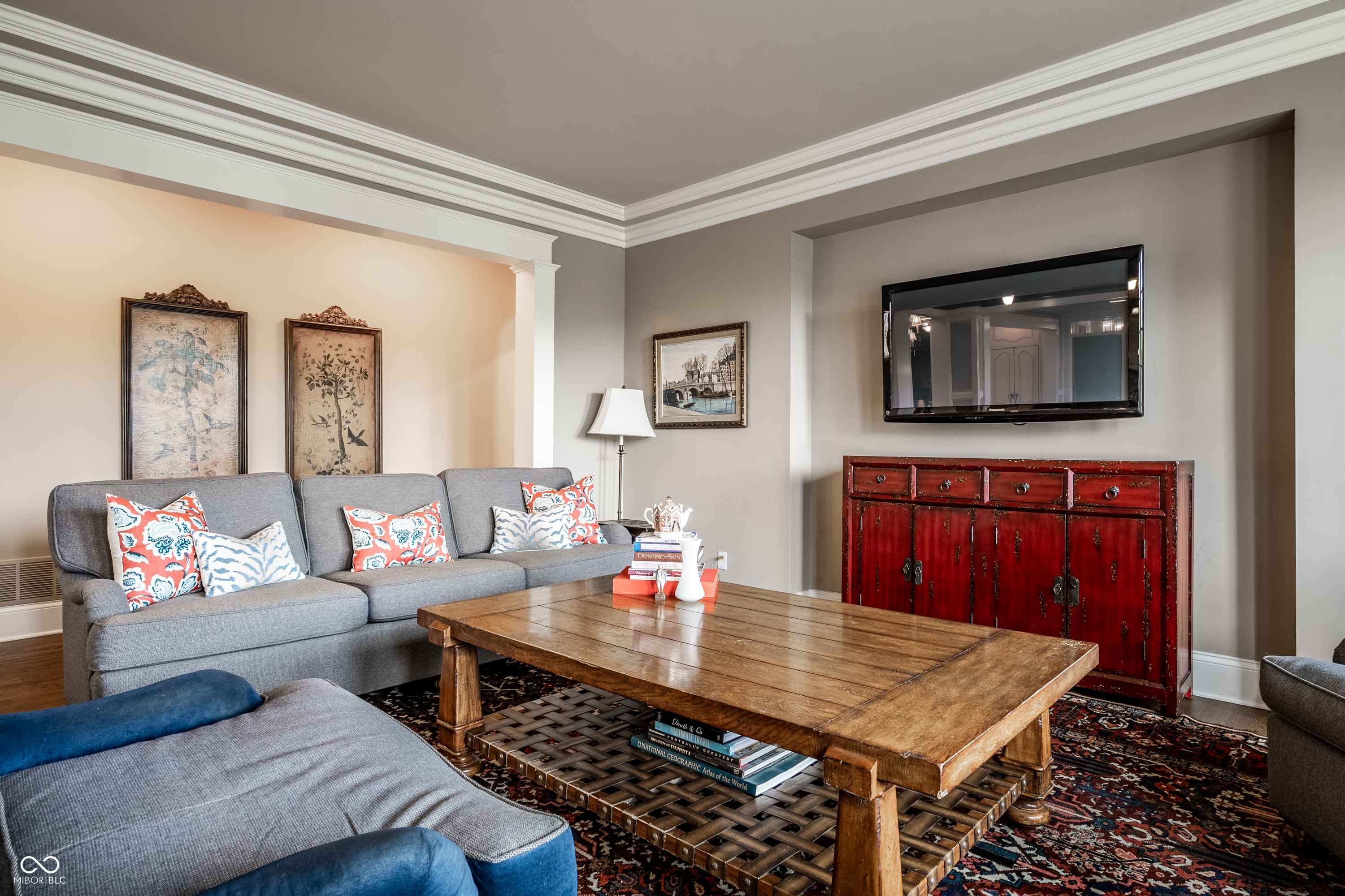 1089 Laurelwood