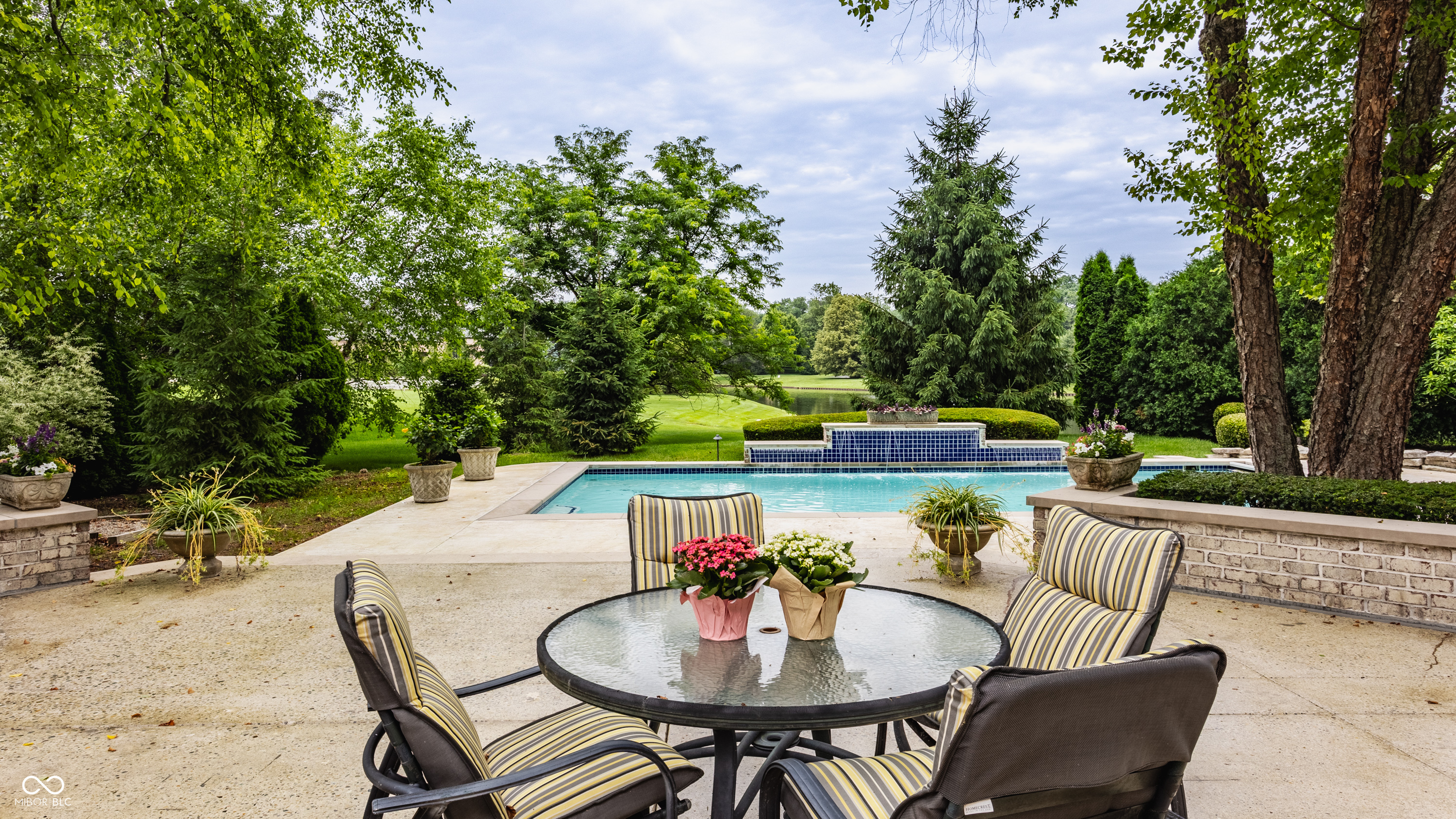 1089 Laurelwood