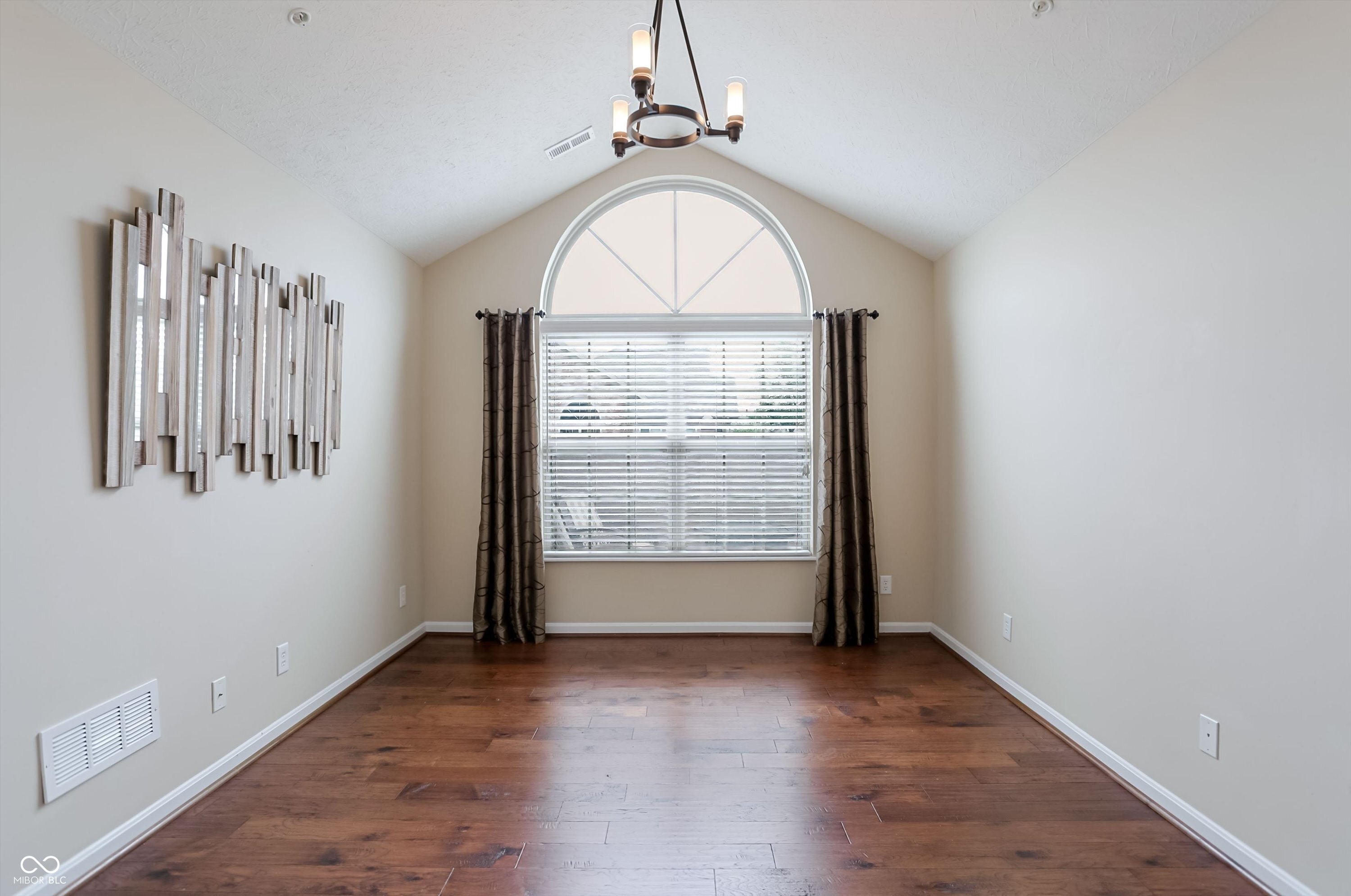 5718 Lifestyle Drive