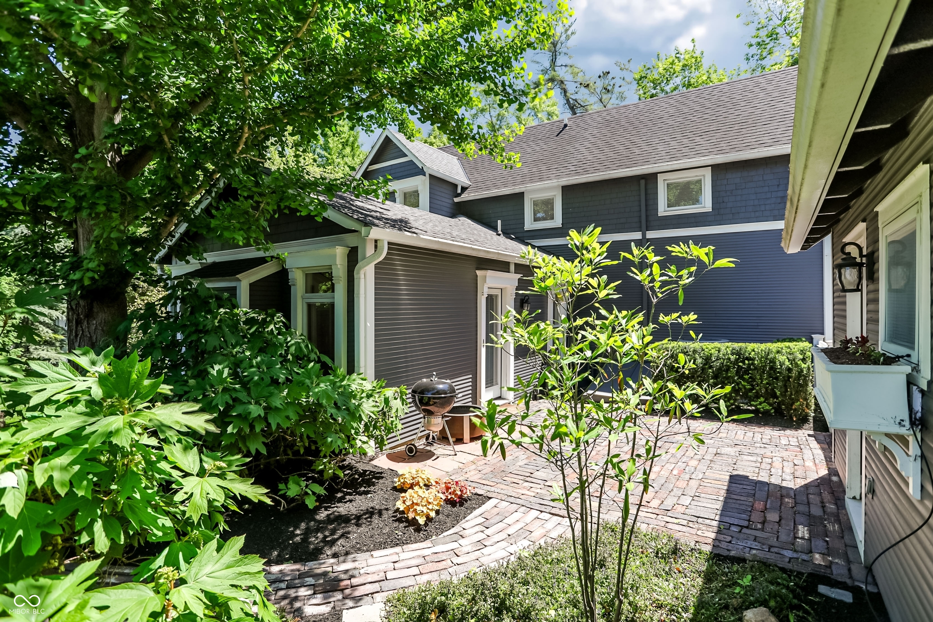 420 W Pine Street