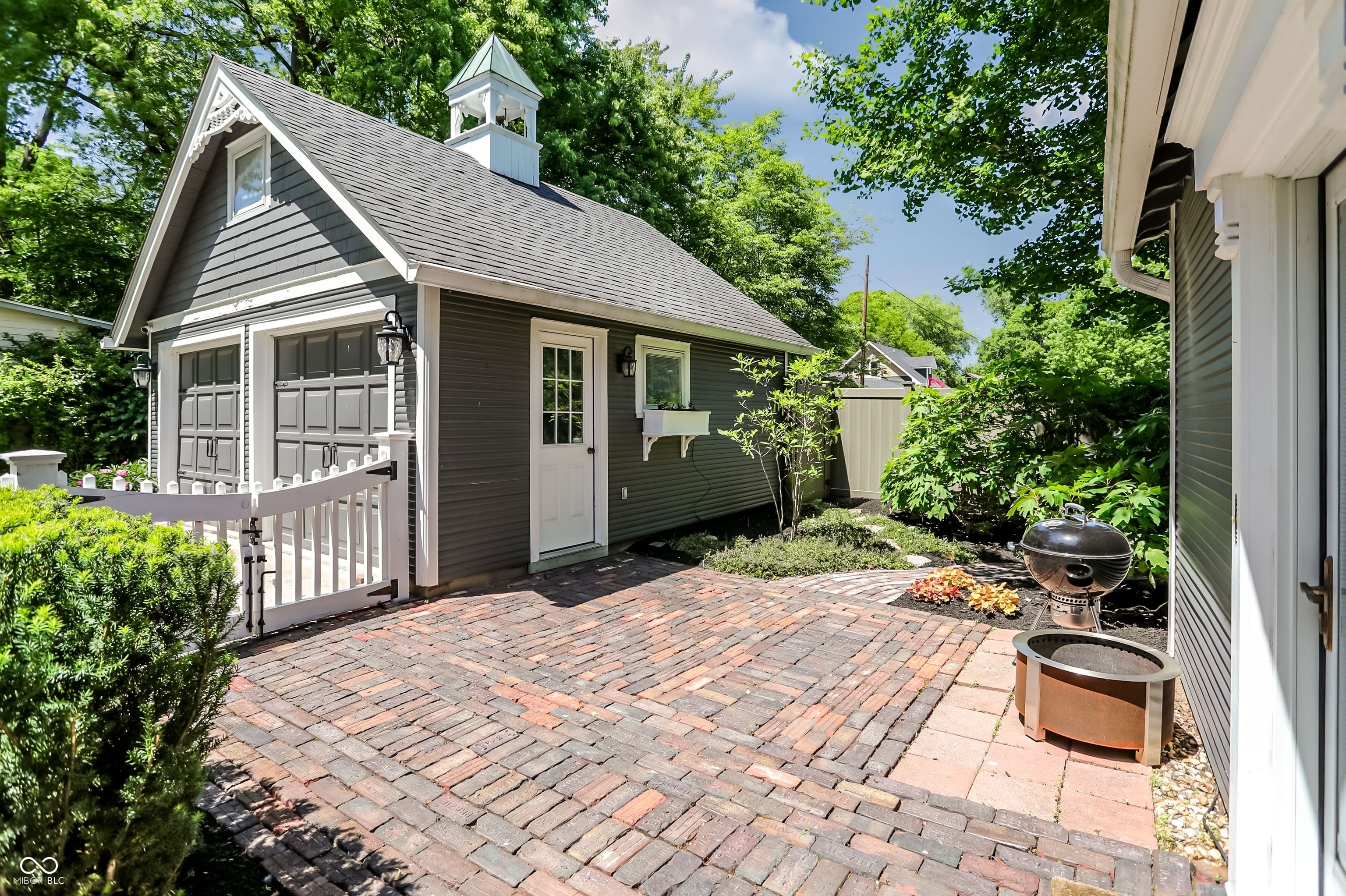 420 W Pine Street