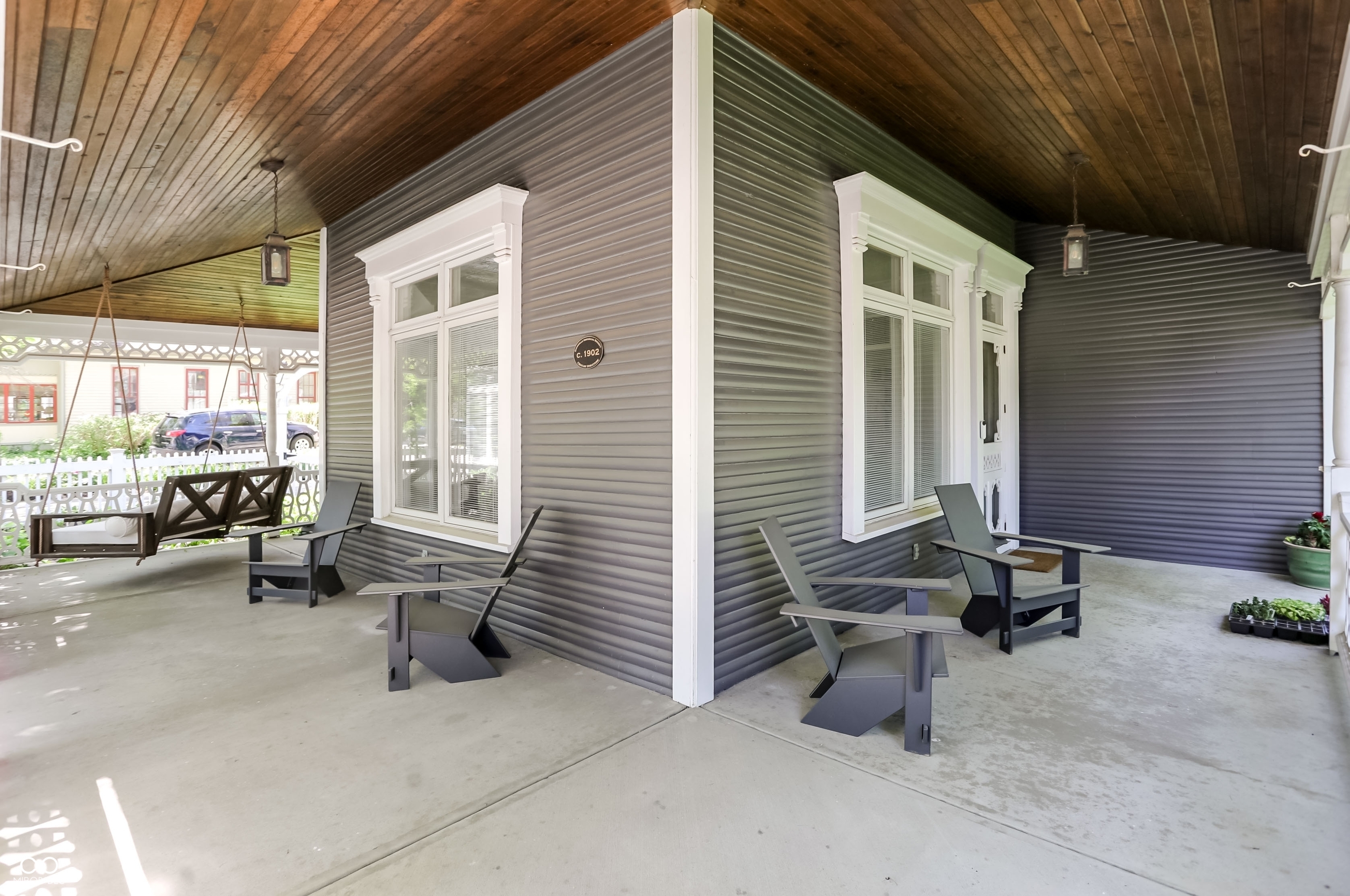 420 W Pine Street