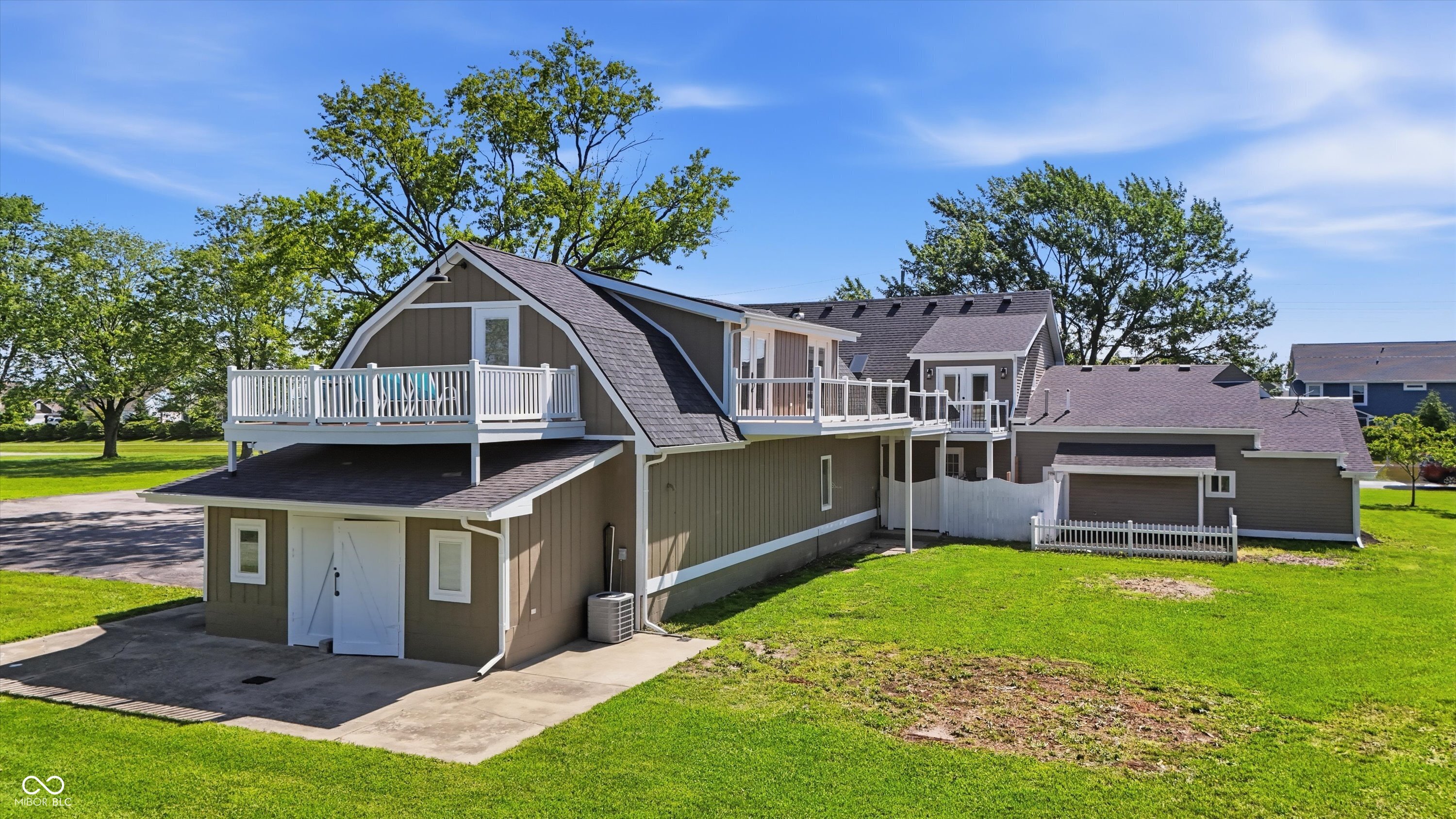 6336 N Carroll Road