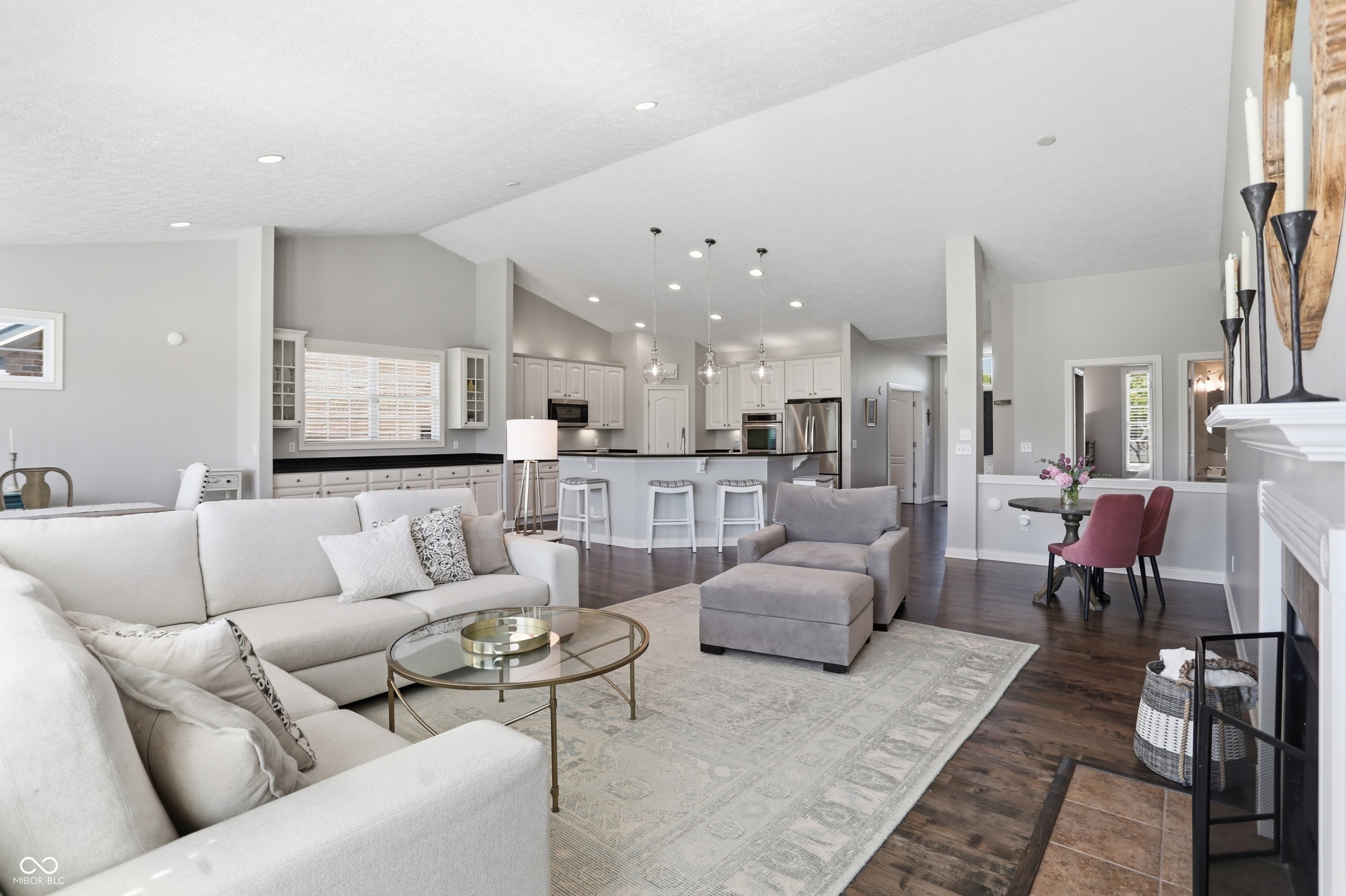 15486 Mission Hills Drive