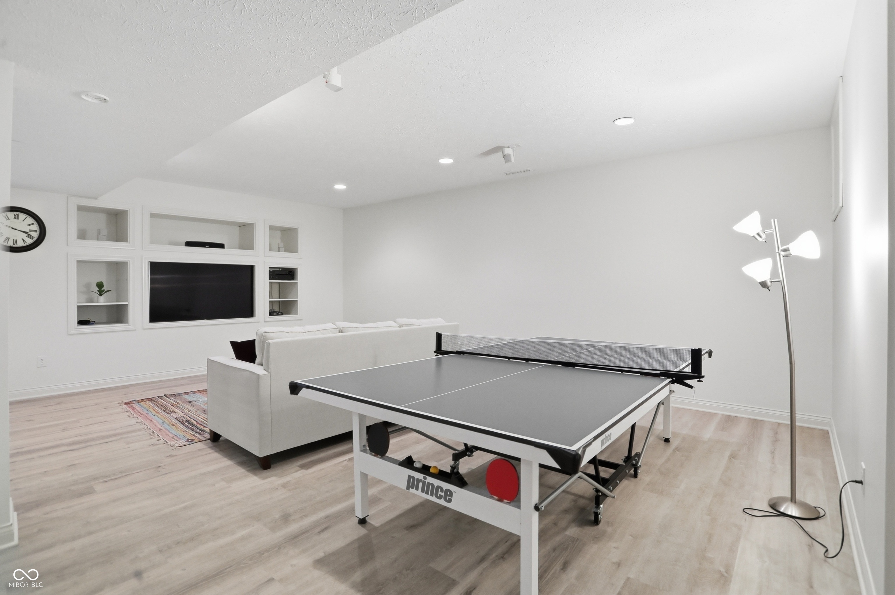 15486 Mission Hills Drive
