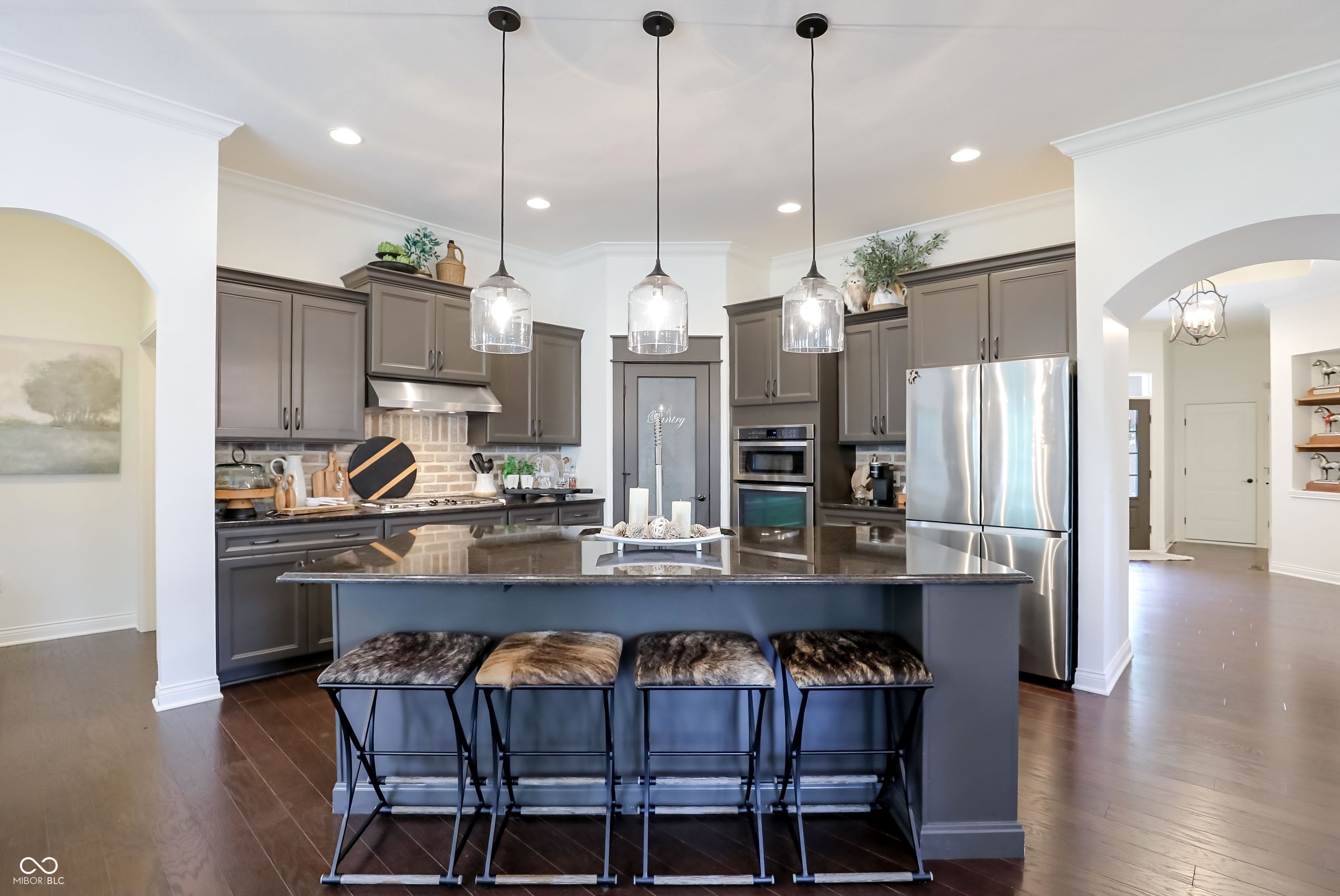 15669 Bethpage Trail