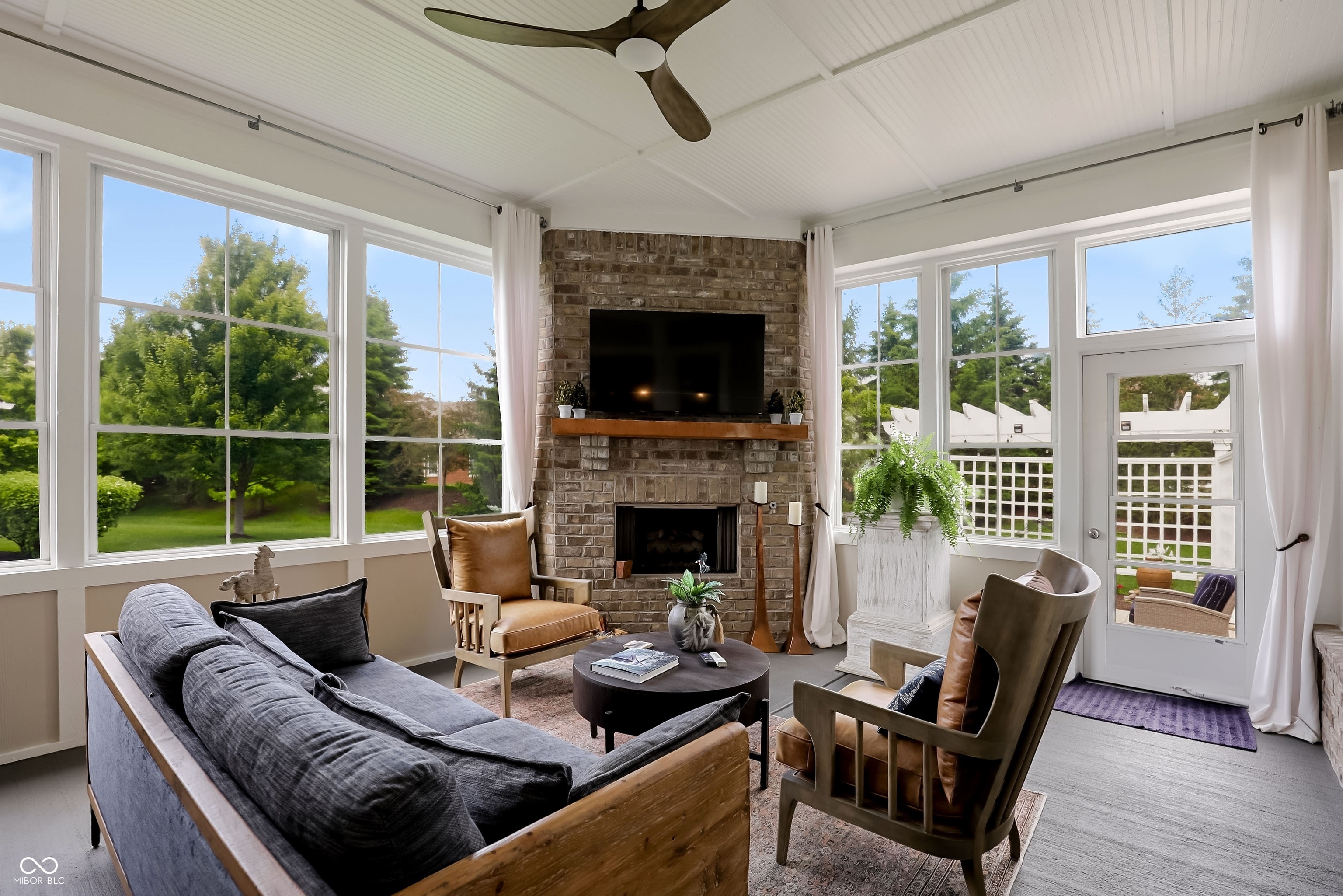 15669 Bethpage Trail