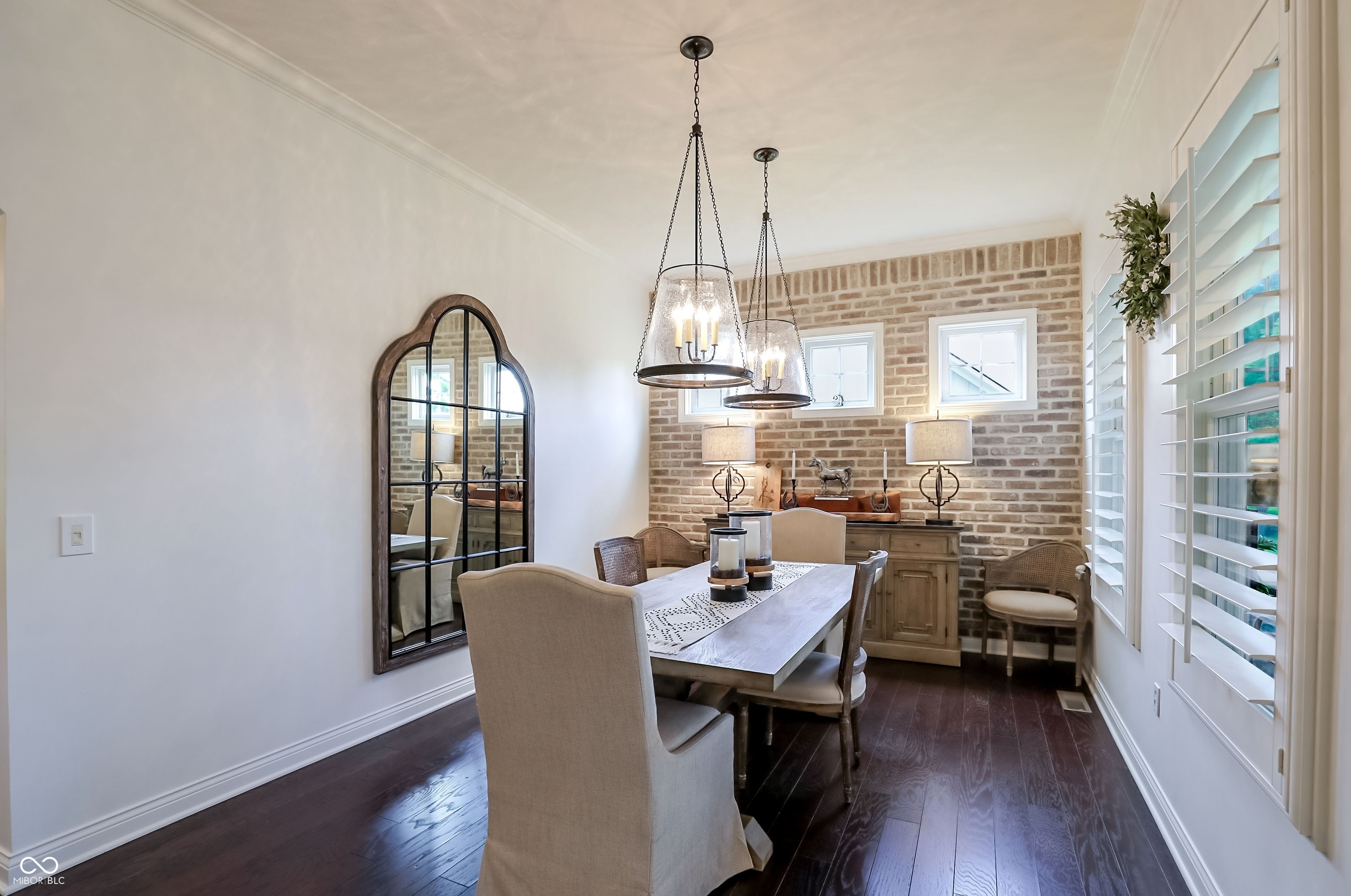 15669 Bethpage Trail