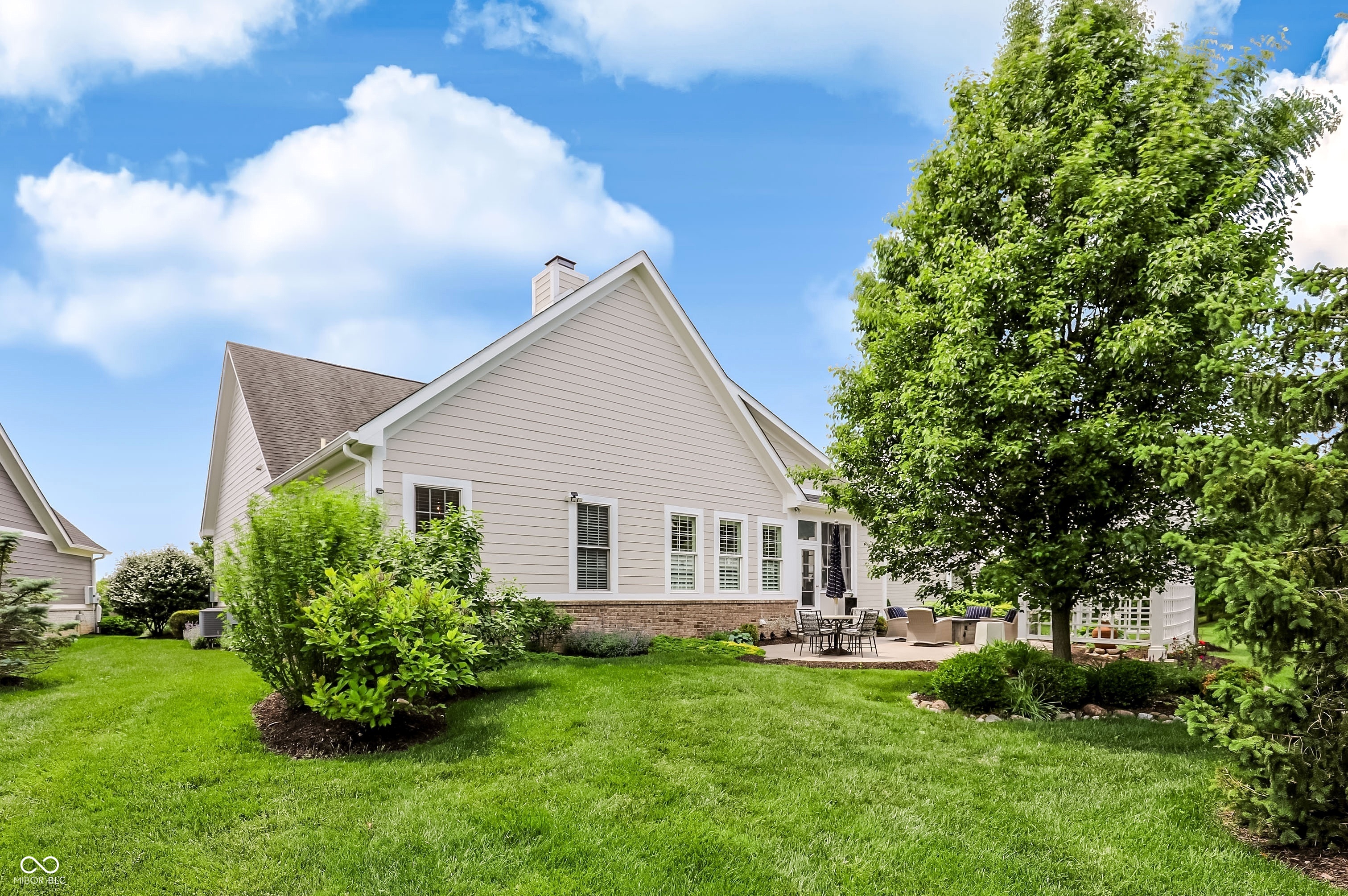 15669 Bethpage Trail