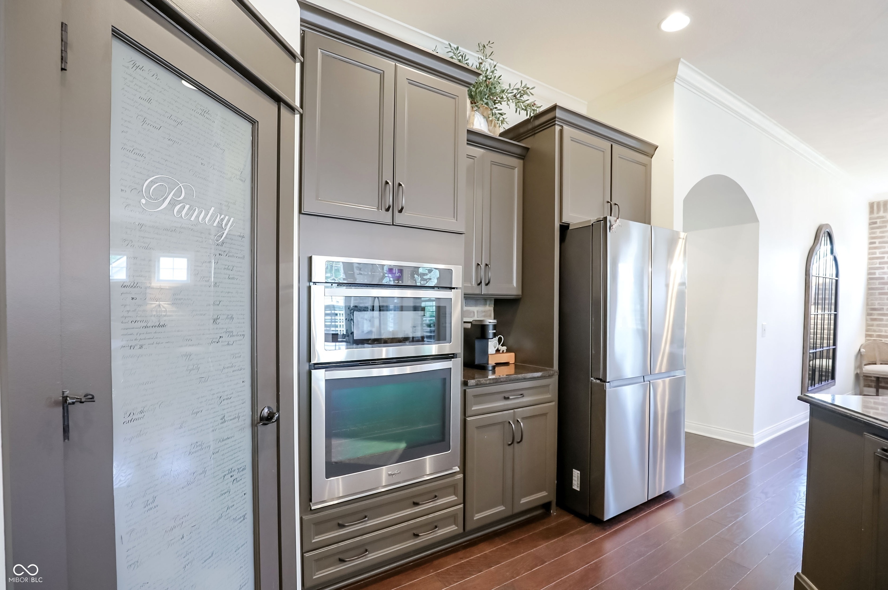 15669 Bethpage Trail