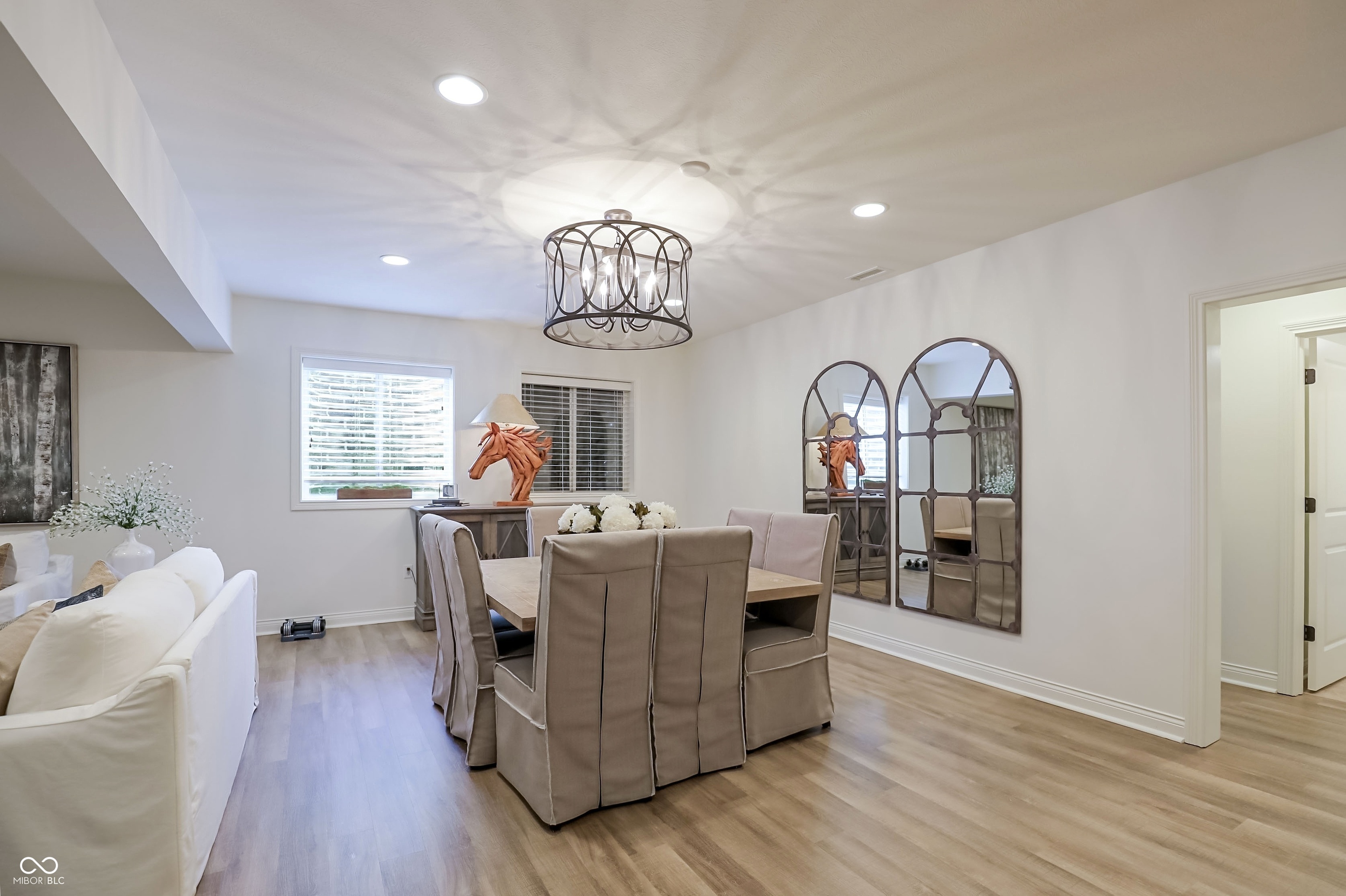 15669 Bethpage Trail