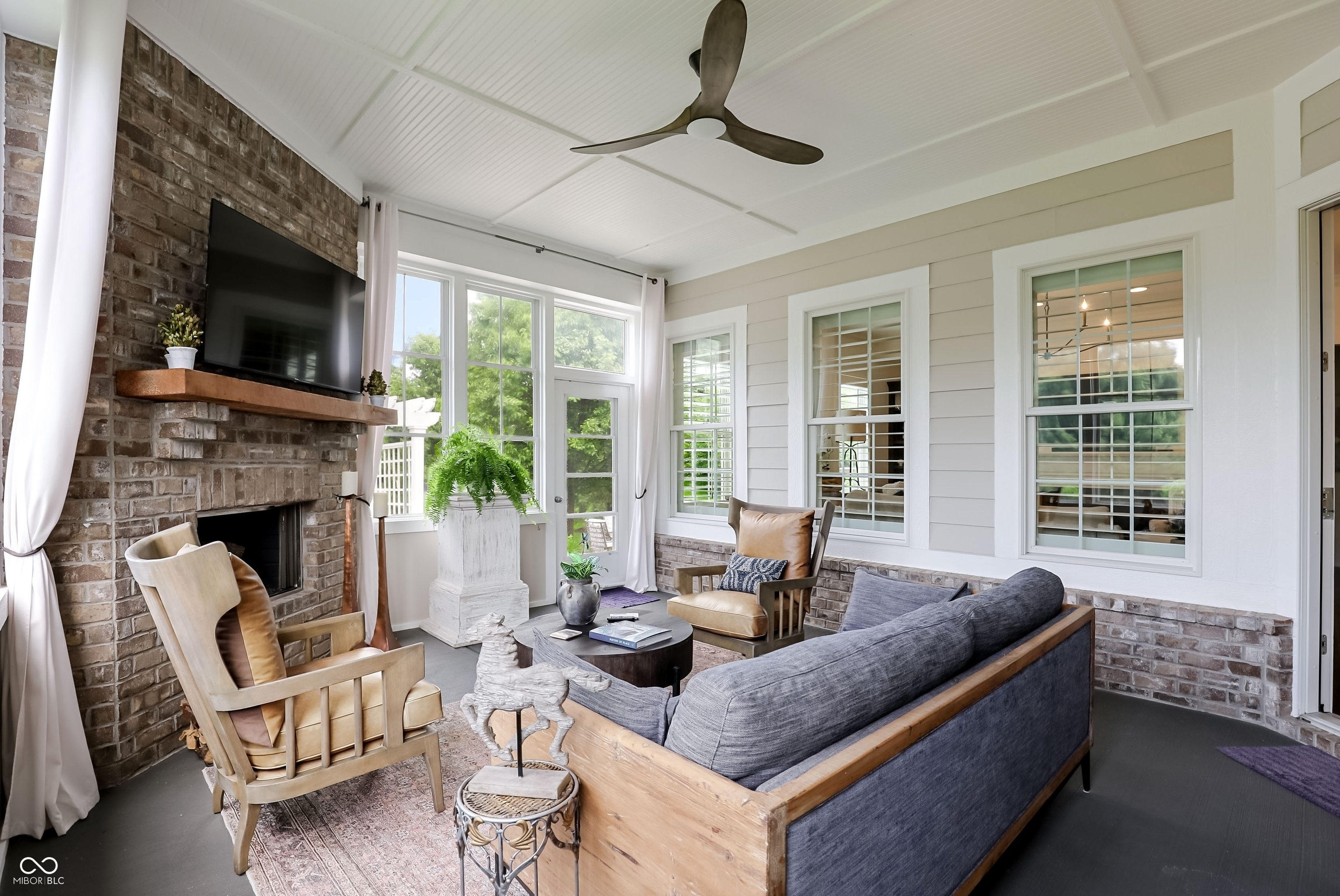 15669 Bethpage Trail