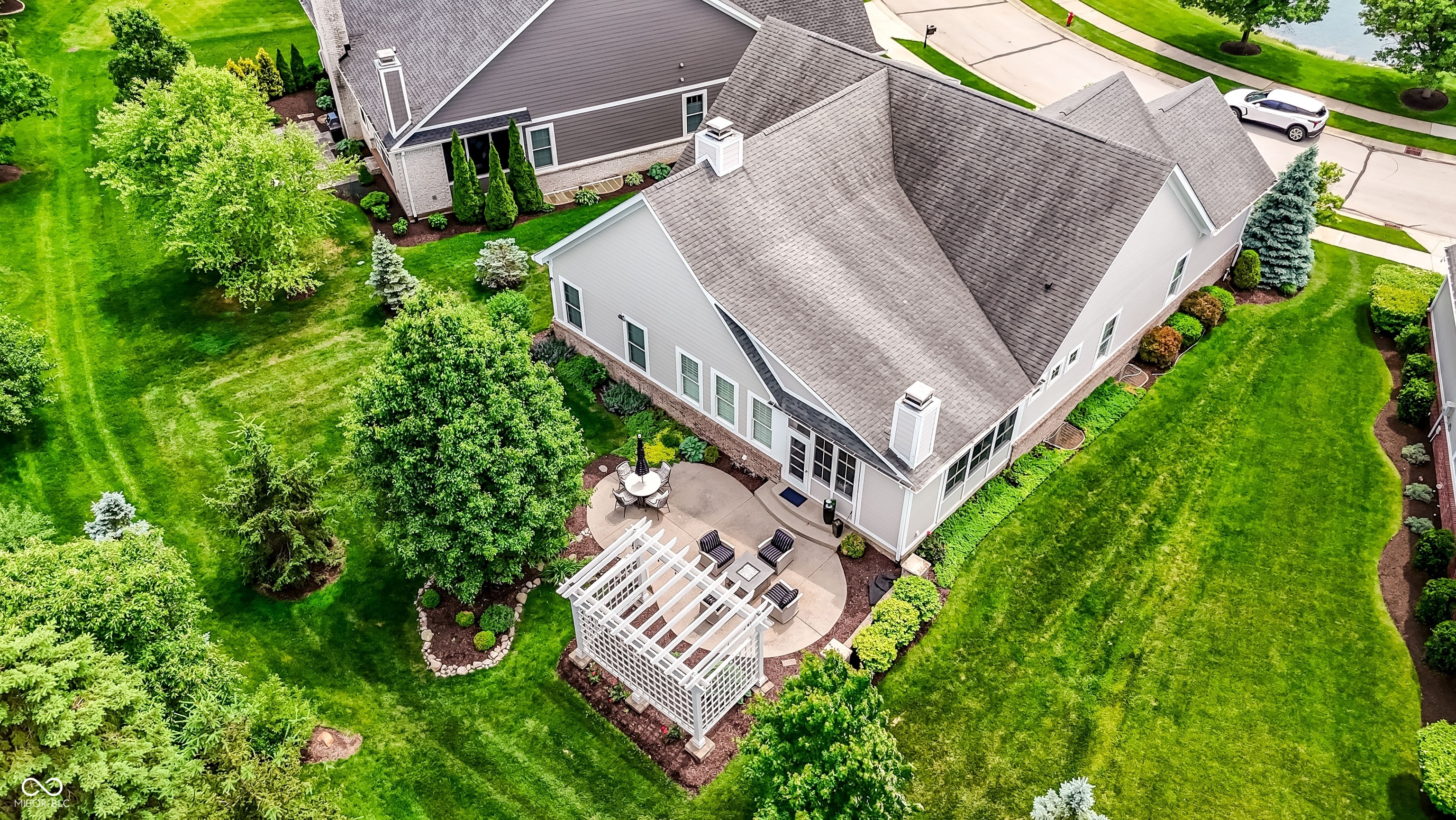 15669 Bethpage Trail