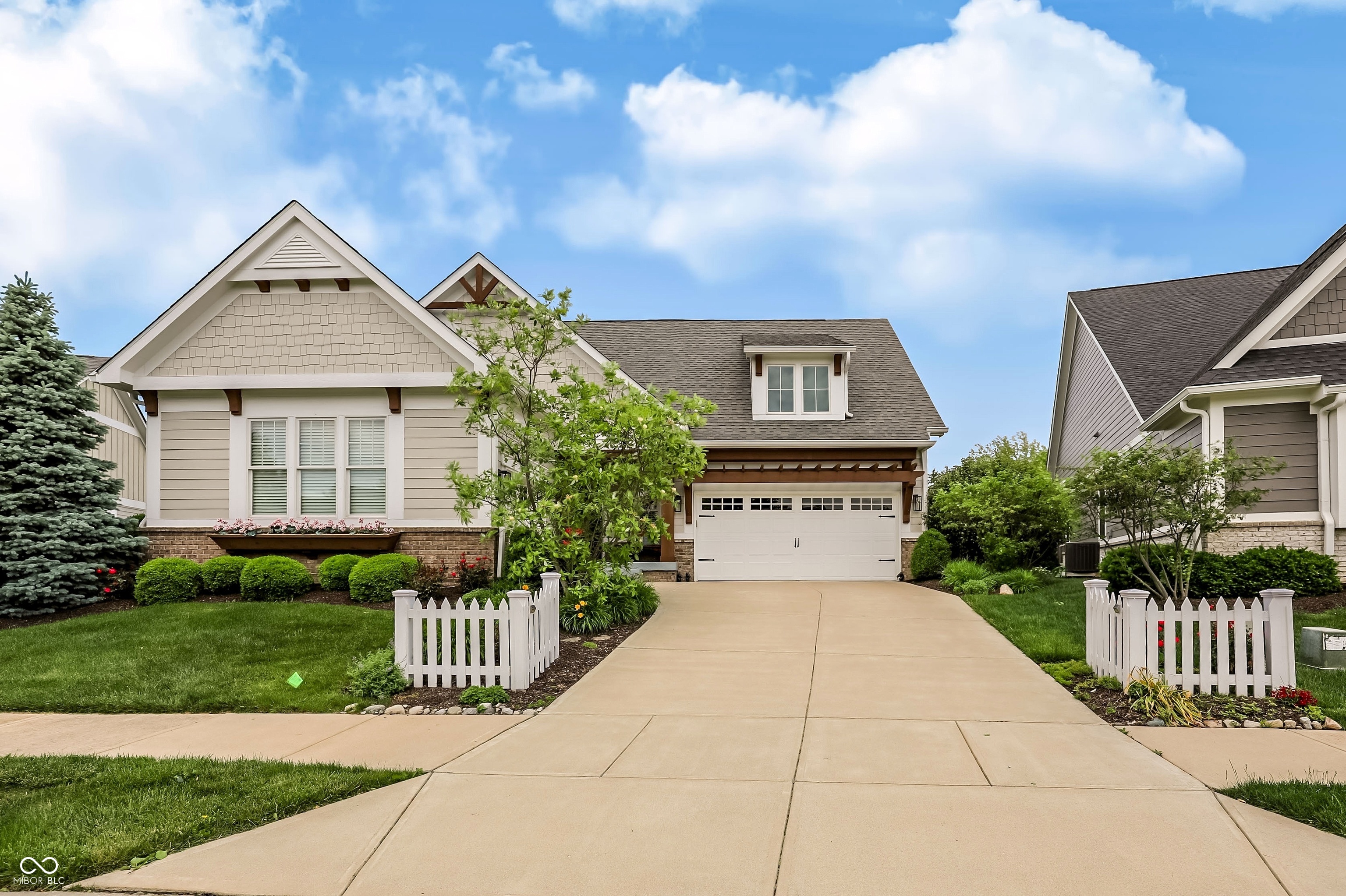 15669 Bethpage Trail