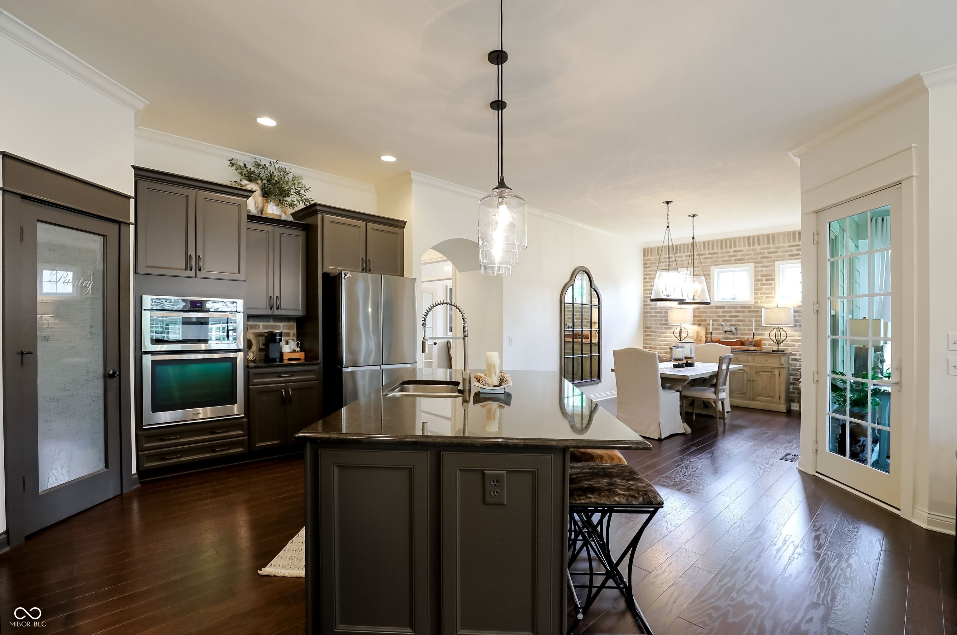 15669 Bethpage Trail