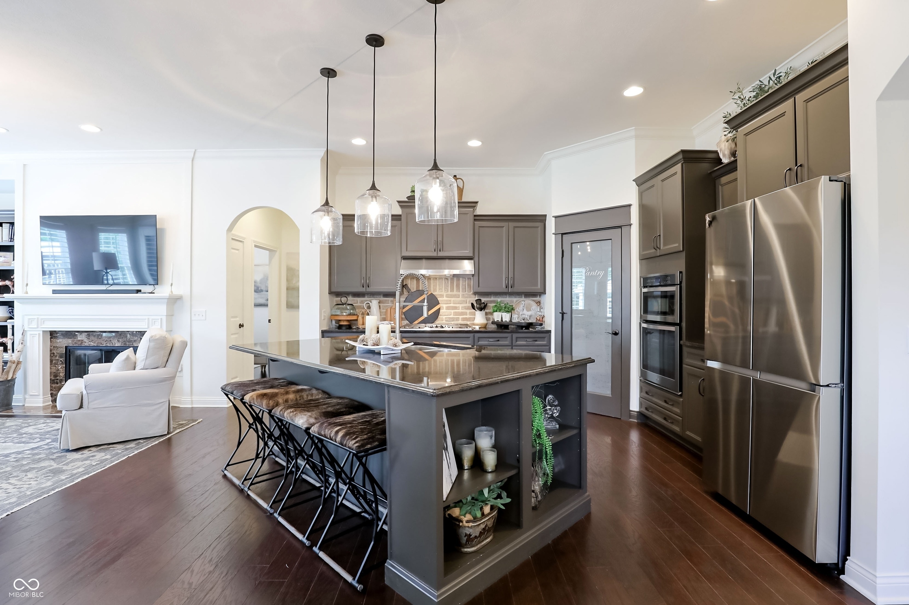 15669 Bethpage Trail