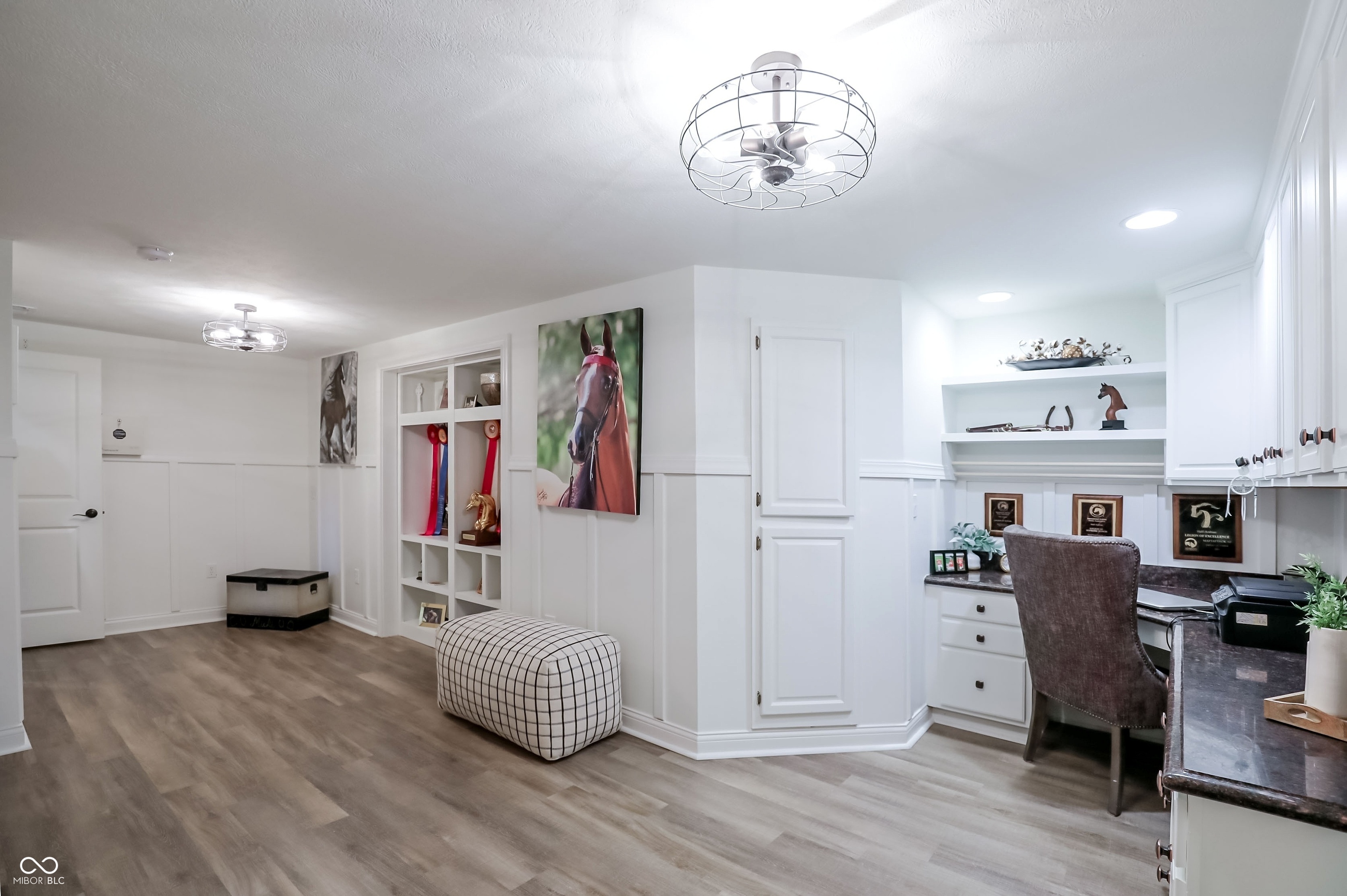 15669 Bethpage Trail