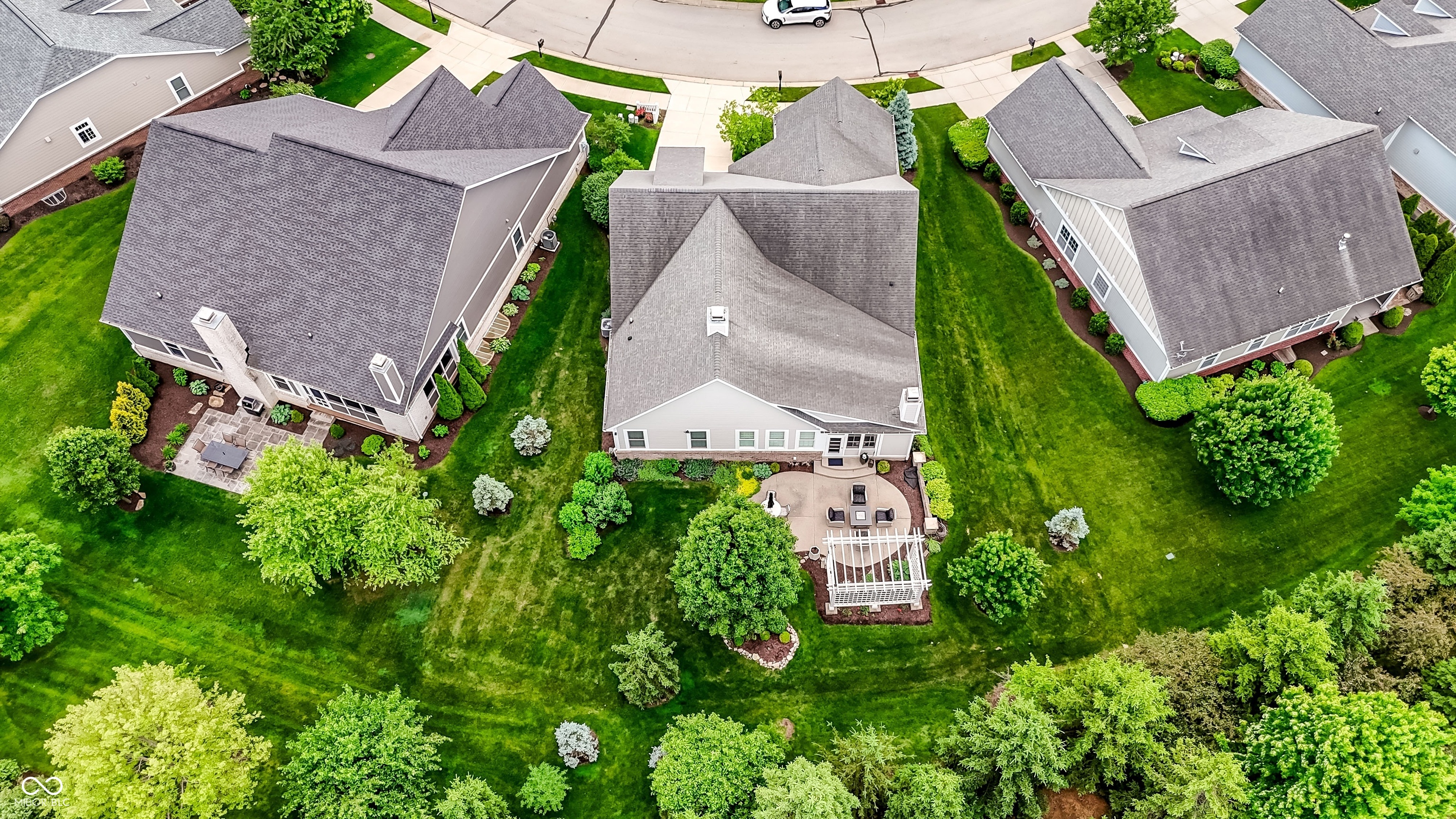 15669 Bethpage Trail