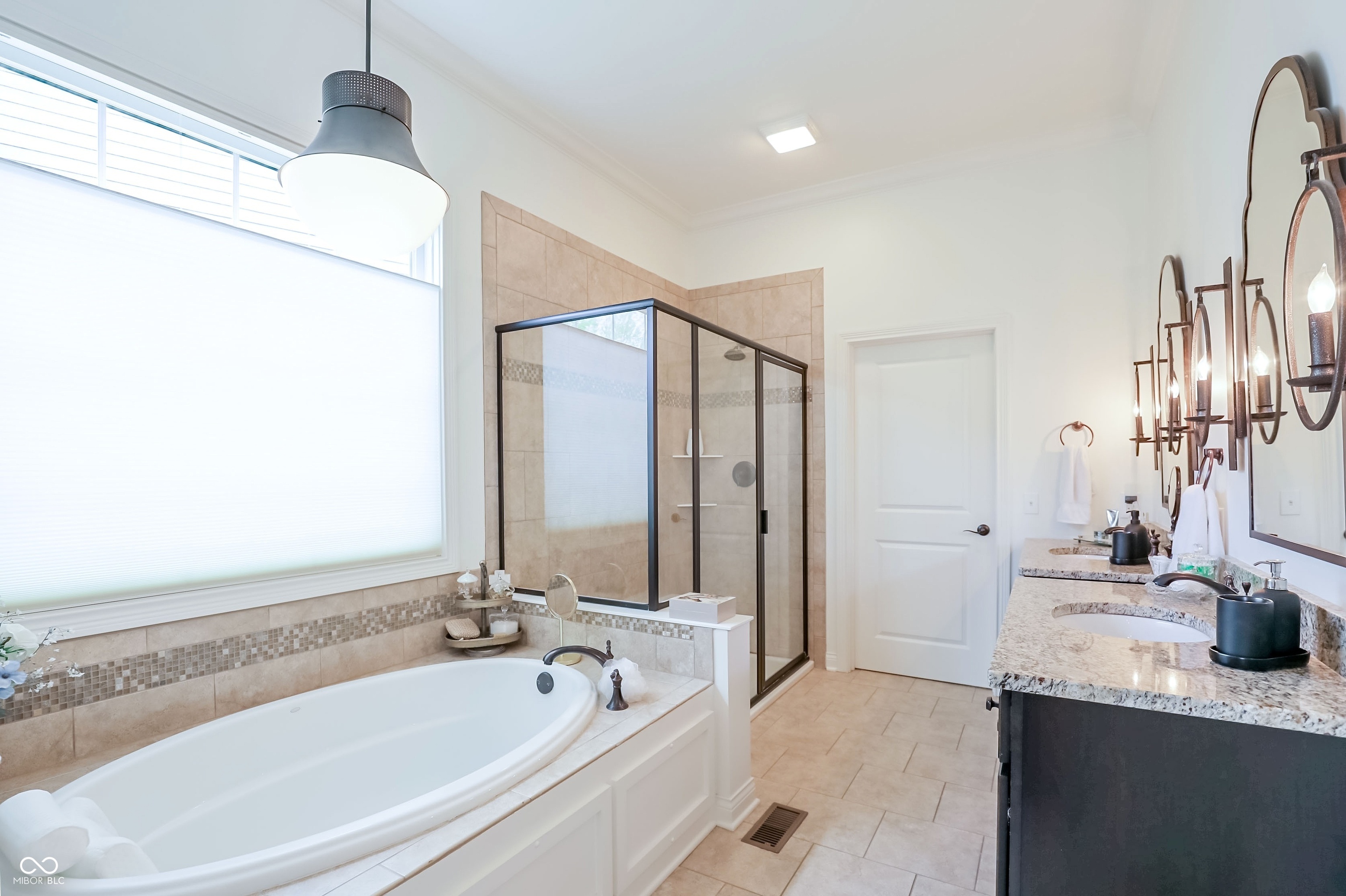 15669 Bethpage Trail